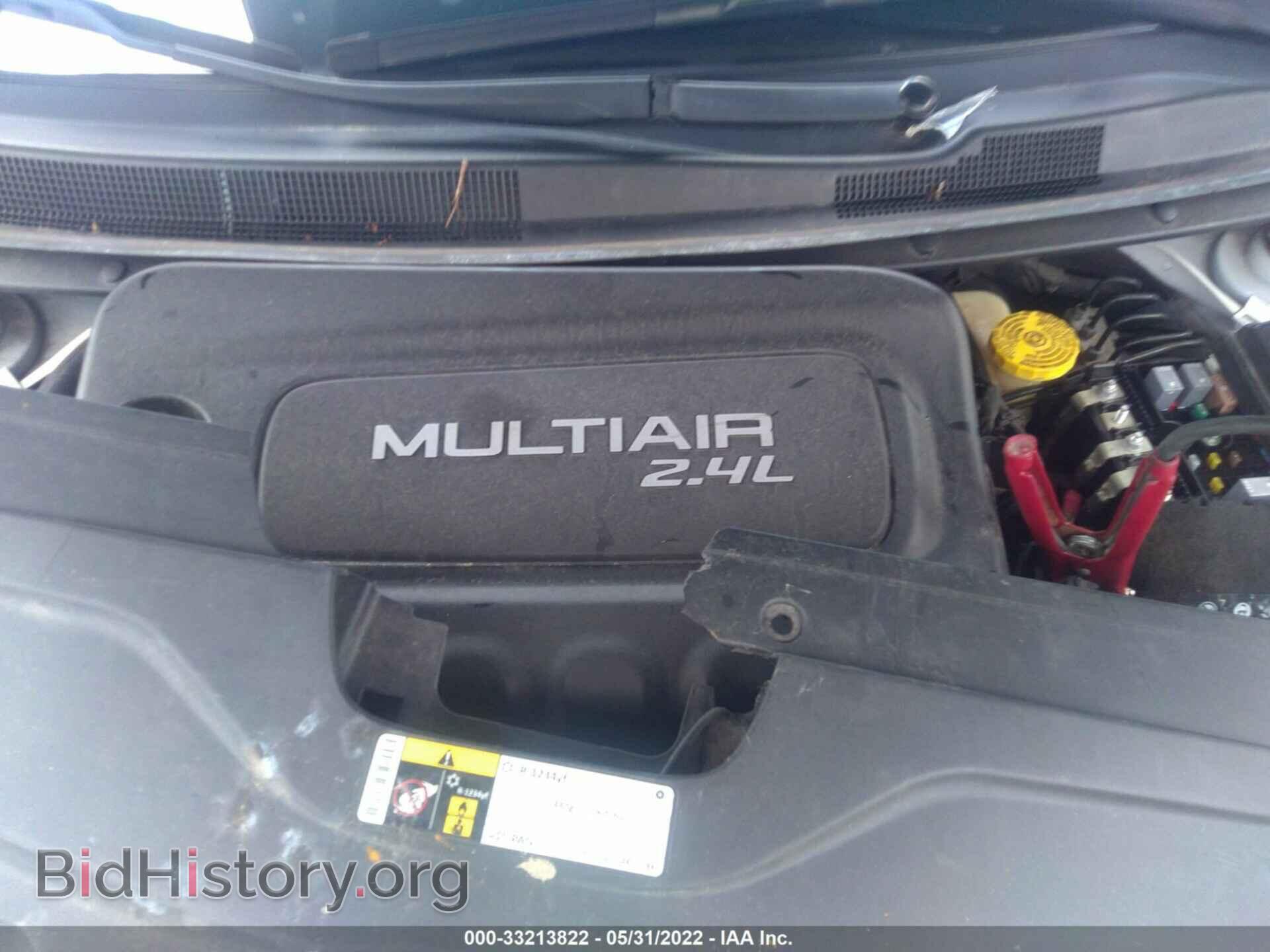 2016 CHRYSLER 200 - VIN: 1C3CCCAB8GN116411 - Фото 10