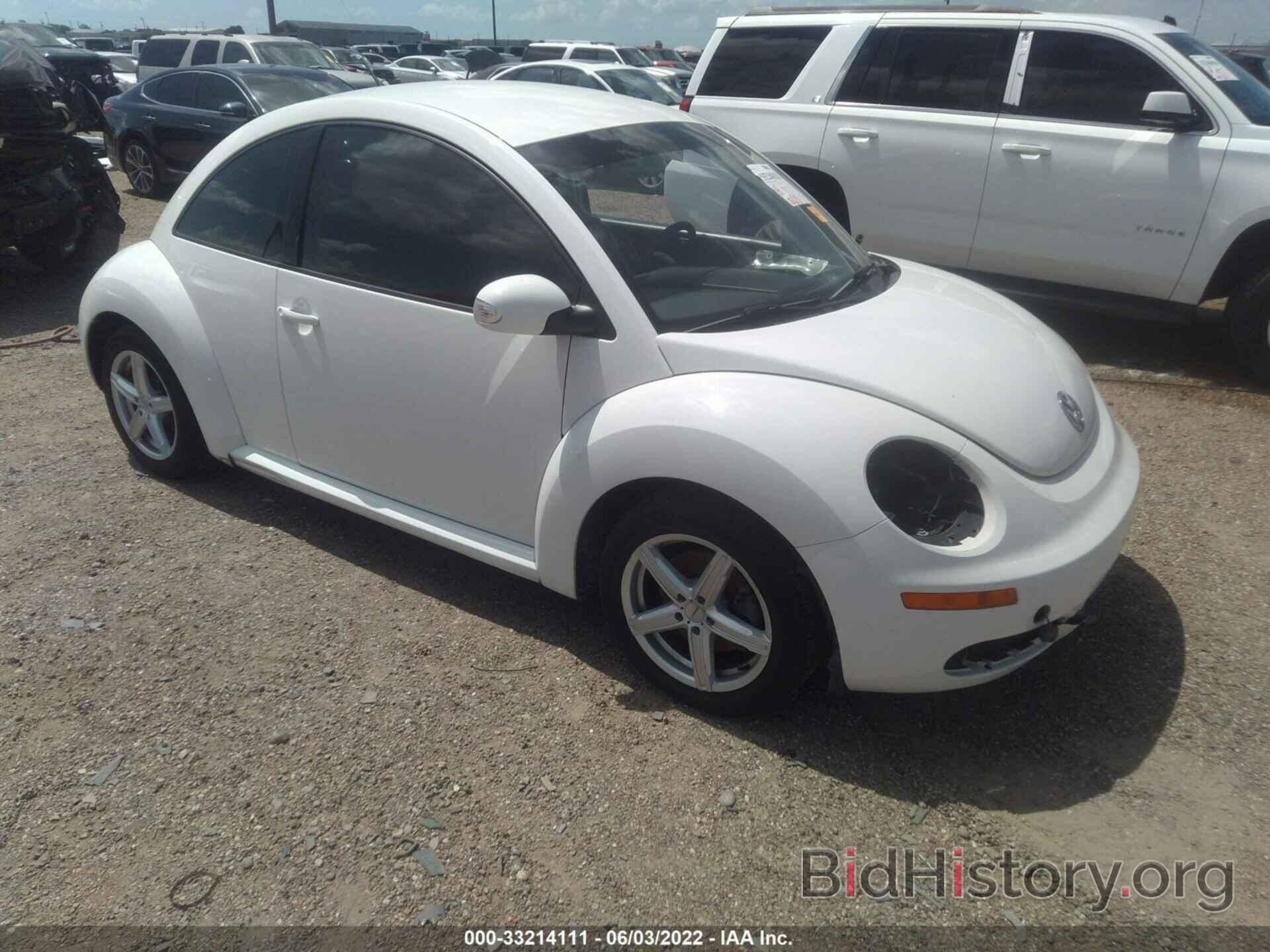 Photo 3VWPW3AG0AM006273 - VOLKSWAGEN NEW BEETLE COUPE 2010