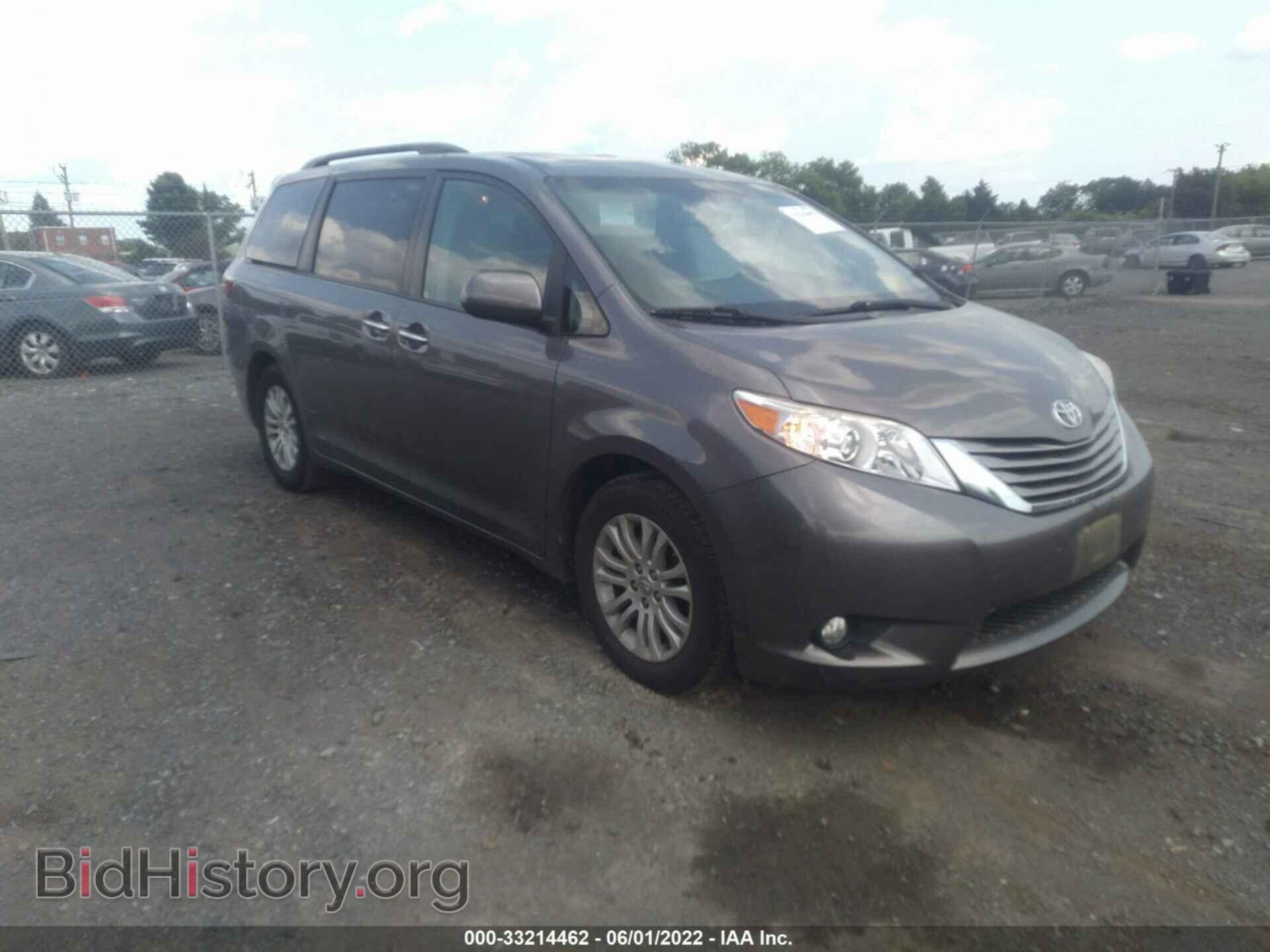 Фотография 5TDYZ3DC6HS798849 - TOYOTA SIENNA 2017