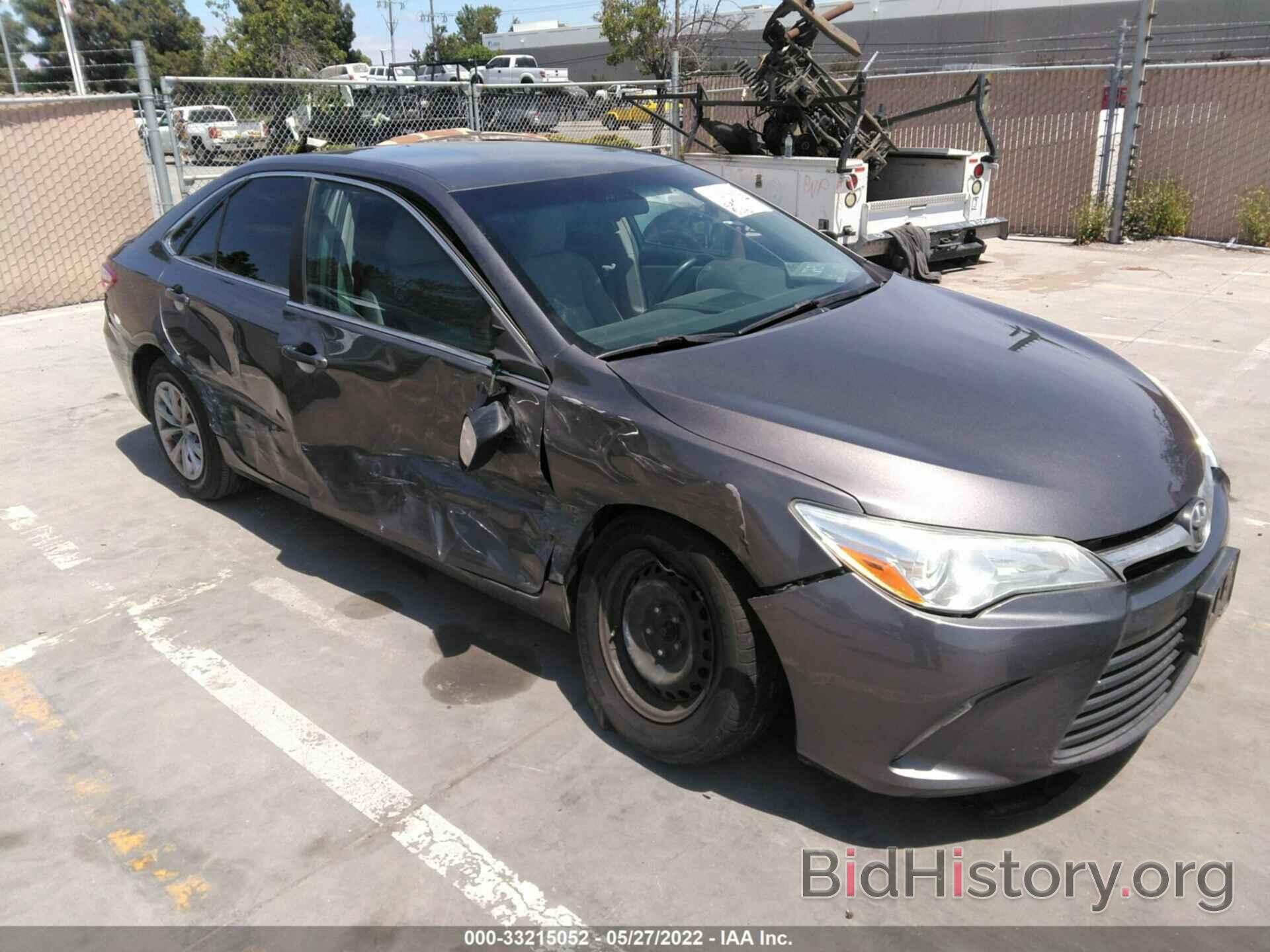 Photo 4T4BF1FK4GR532863 - TOYOTA CAMRY 2016