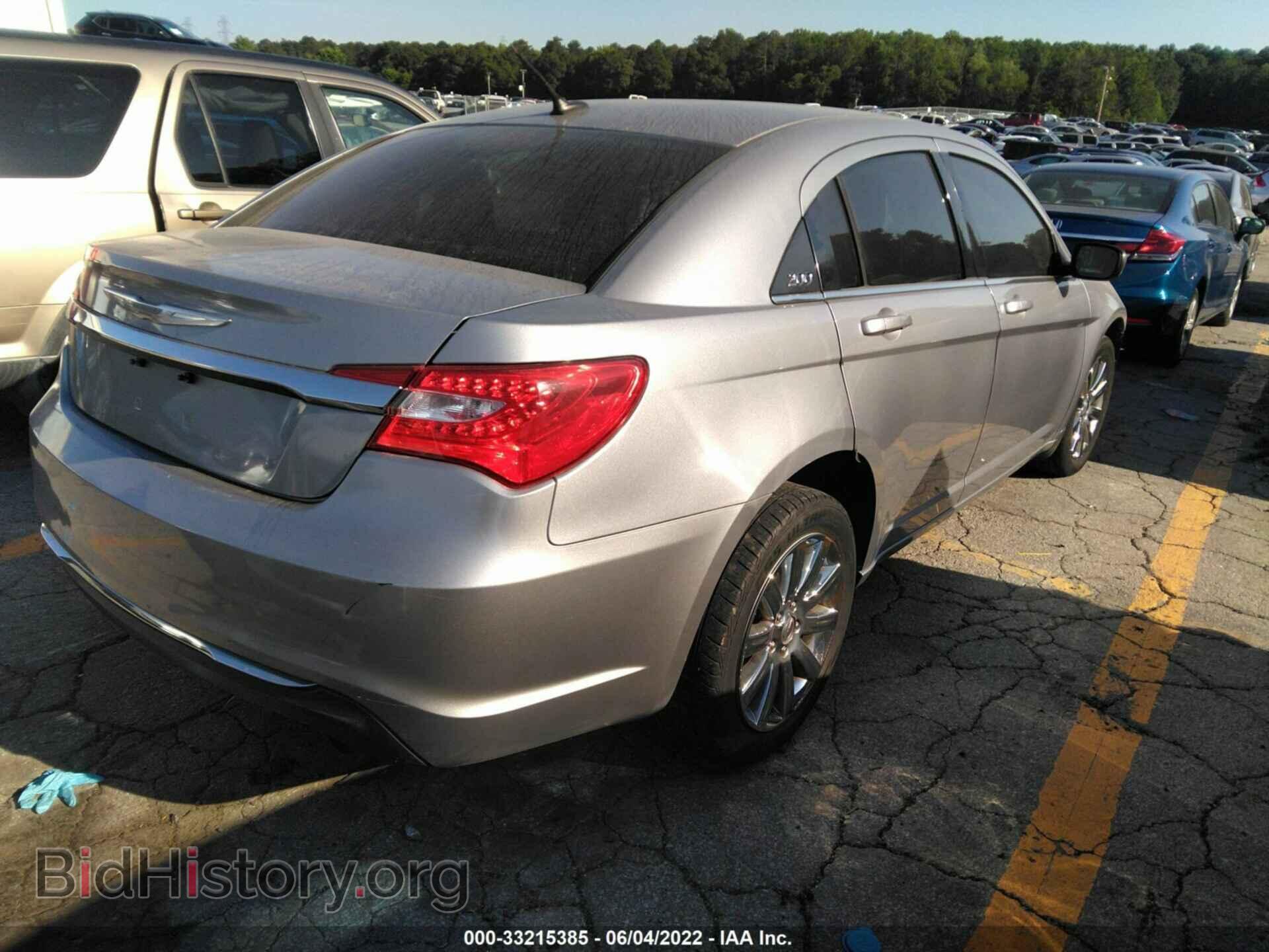 2013 CHRYSLER 200 - VIN: 1C3CCBBB3DN765666 - Photo 4