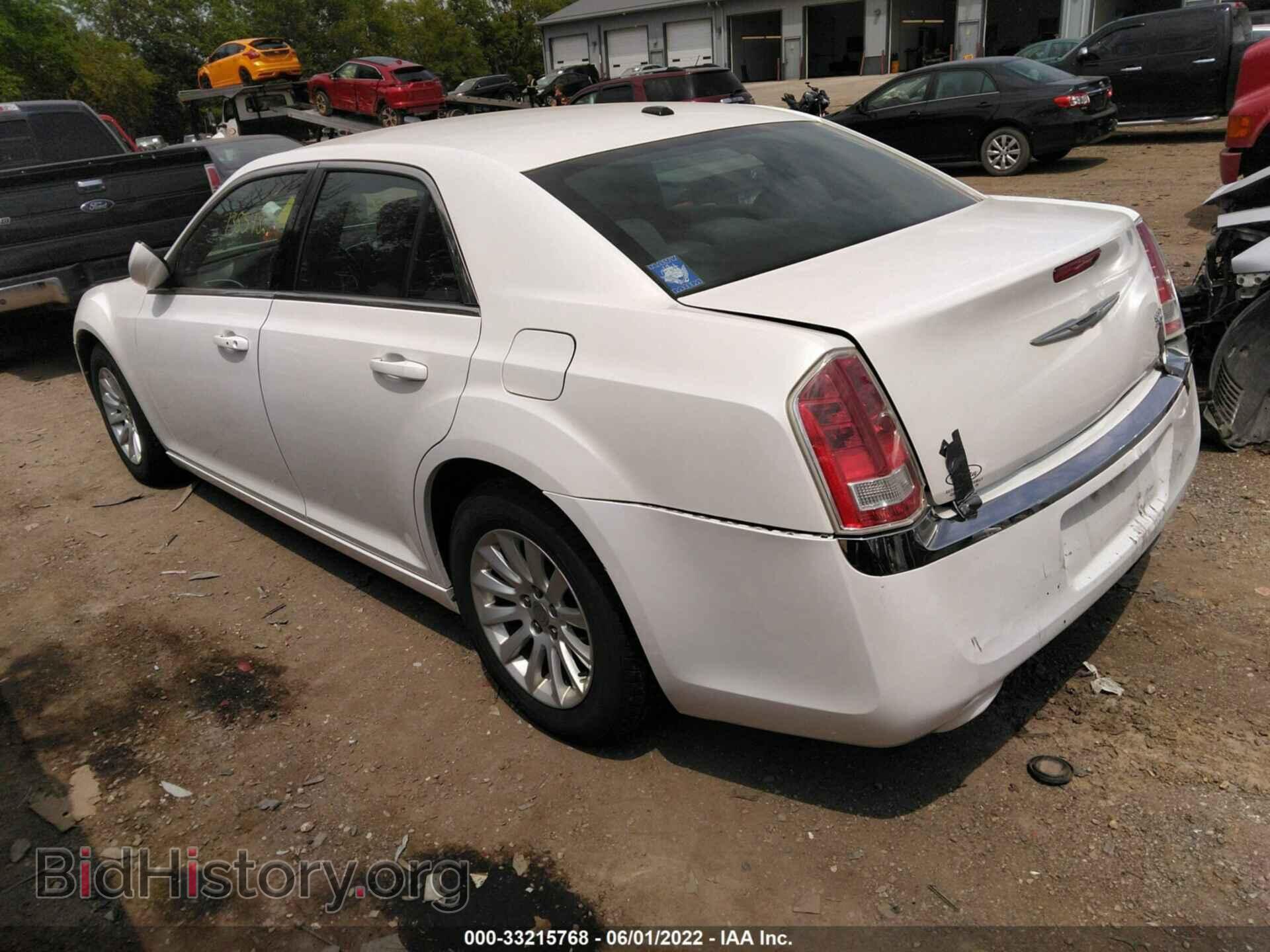 2012 CHRYSLER 300 - VIN: 2C3CCAAG1CH122392 - Фото 3