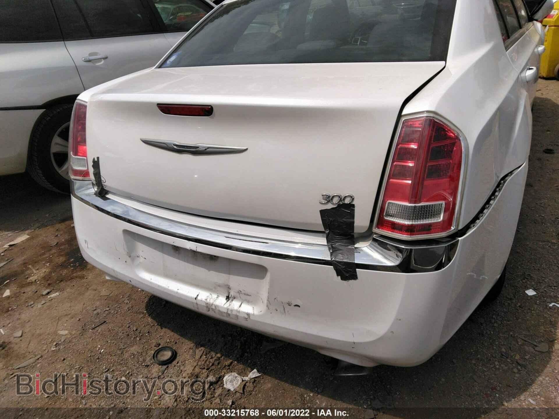 2012 CHRYSLER 300 - VIN: 2C3CCAAG1CH122392 - Фото 6