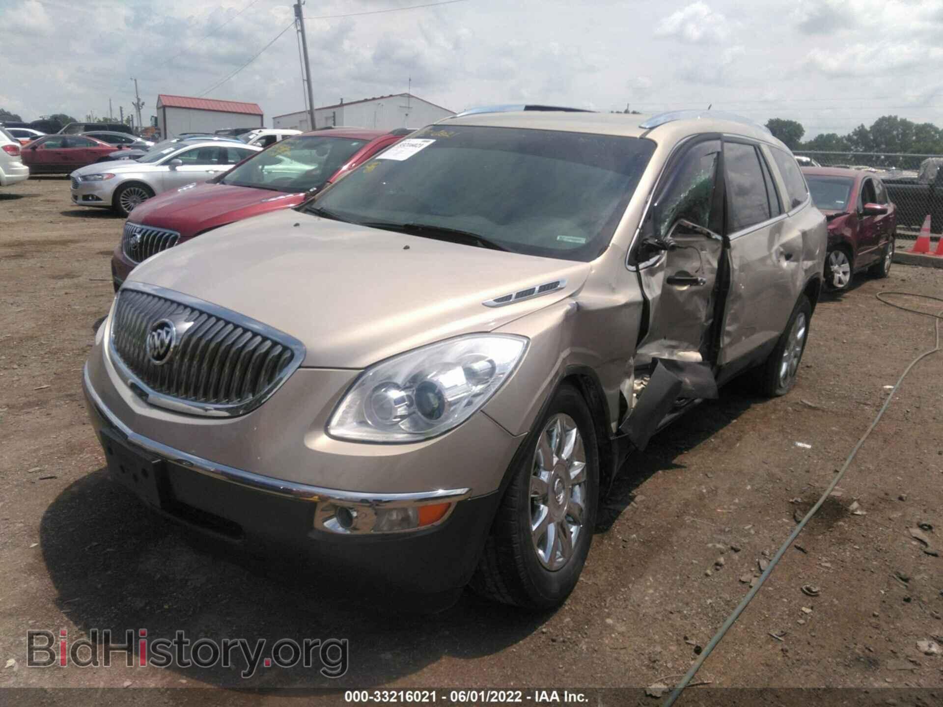 2012 BUICK ENCLAVE - VIN: 5GAKRCED3CJ208921 - Фото 2
