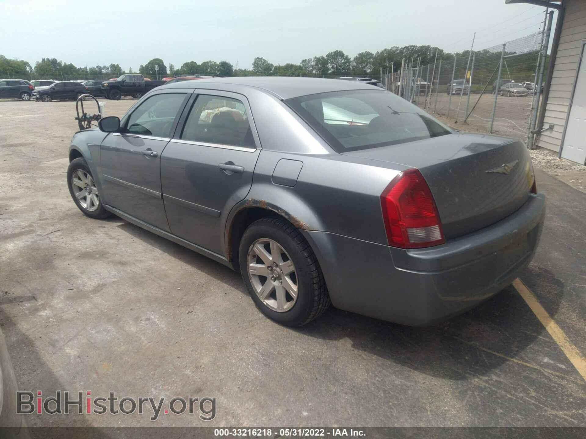2006 CHRYSLER 300 - VIN: 2C3LA43R16H526657 - Фото 3