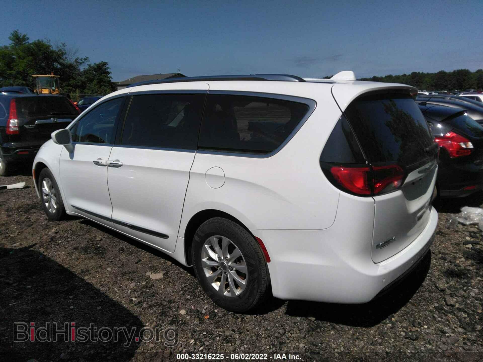 2018 CHRYSLER PACIFICA - VIN: 2C4RC1EG2JR317330 - Фото 3