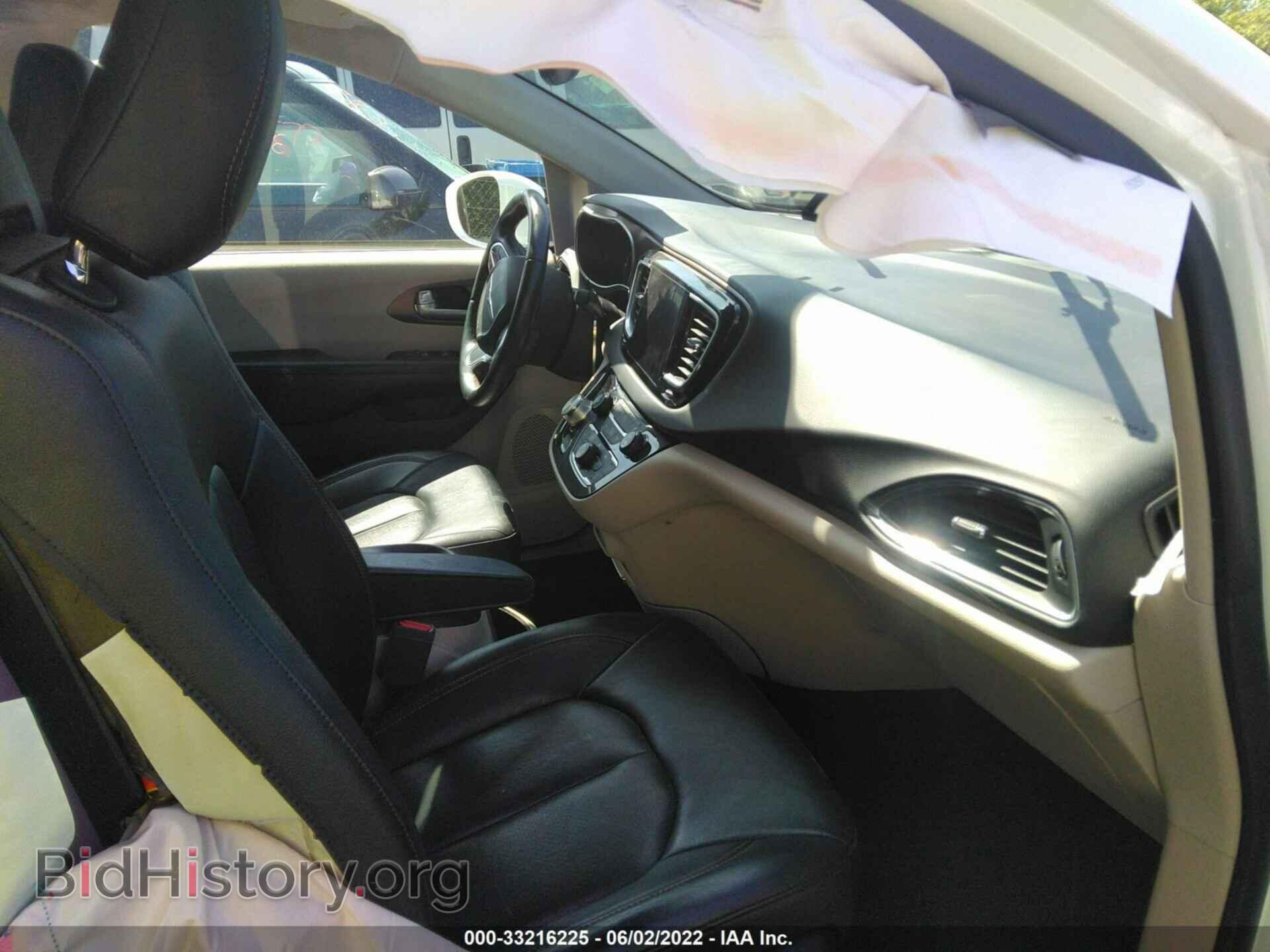 2018 CHRYSLER PACIFICA - VIN: 2C4RC1EG2JR317330 - Фото 5