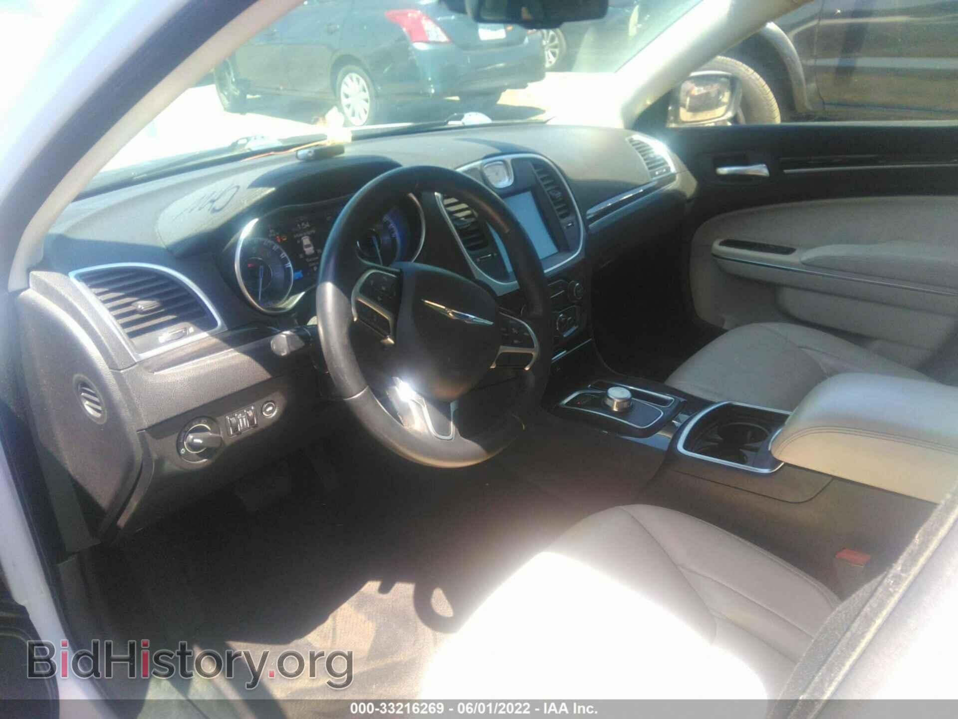 2015 CHRYSLER 300 - VIN: 2C3CCAAG9FH801928 - Фото 5