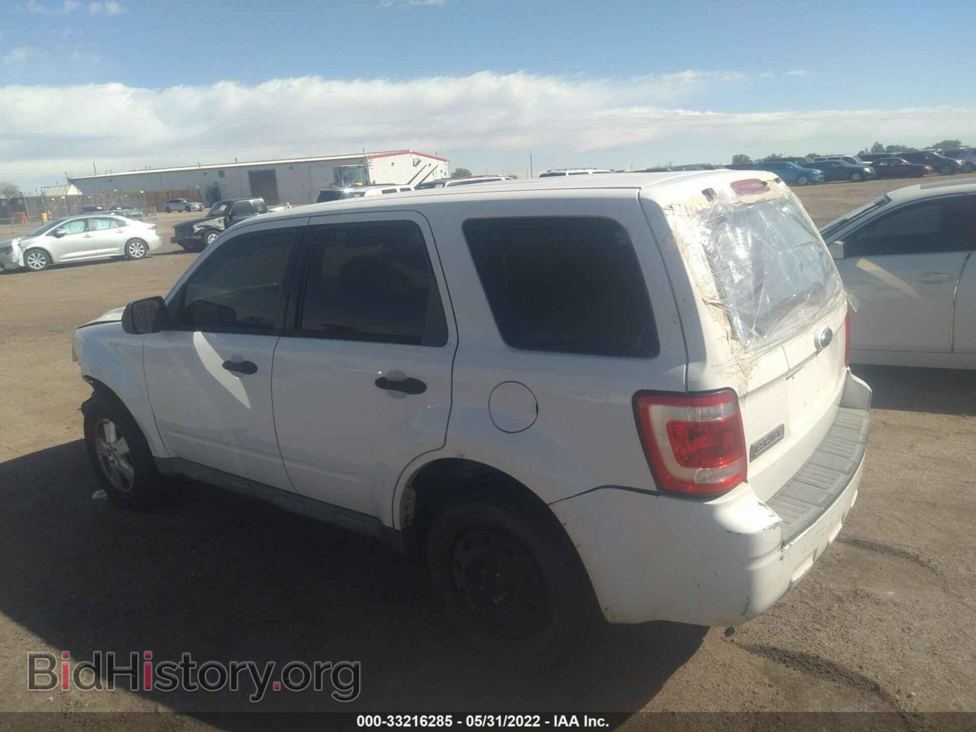 2009 FORD ESCAPE - VIN: 1FMCU02759KB19896 - Фото 3