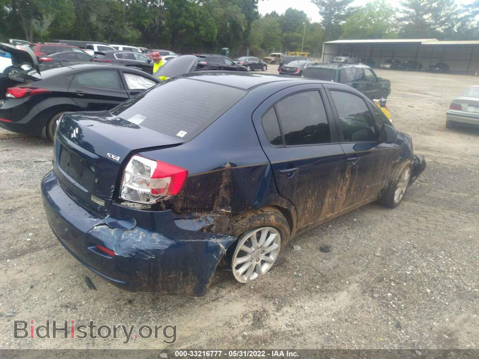 2011 SUZUKI SX4 - VIN: JS2YC5A23B6304100 - Photo 4
