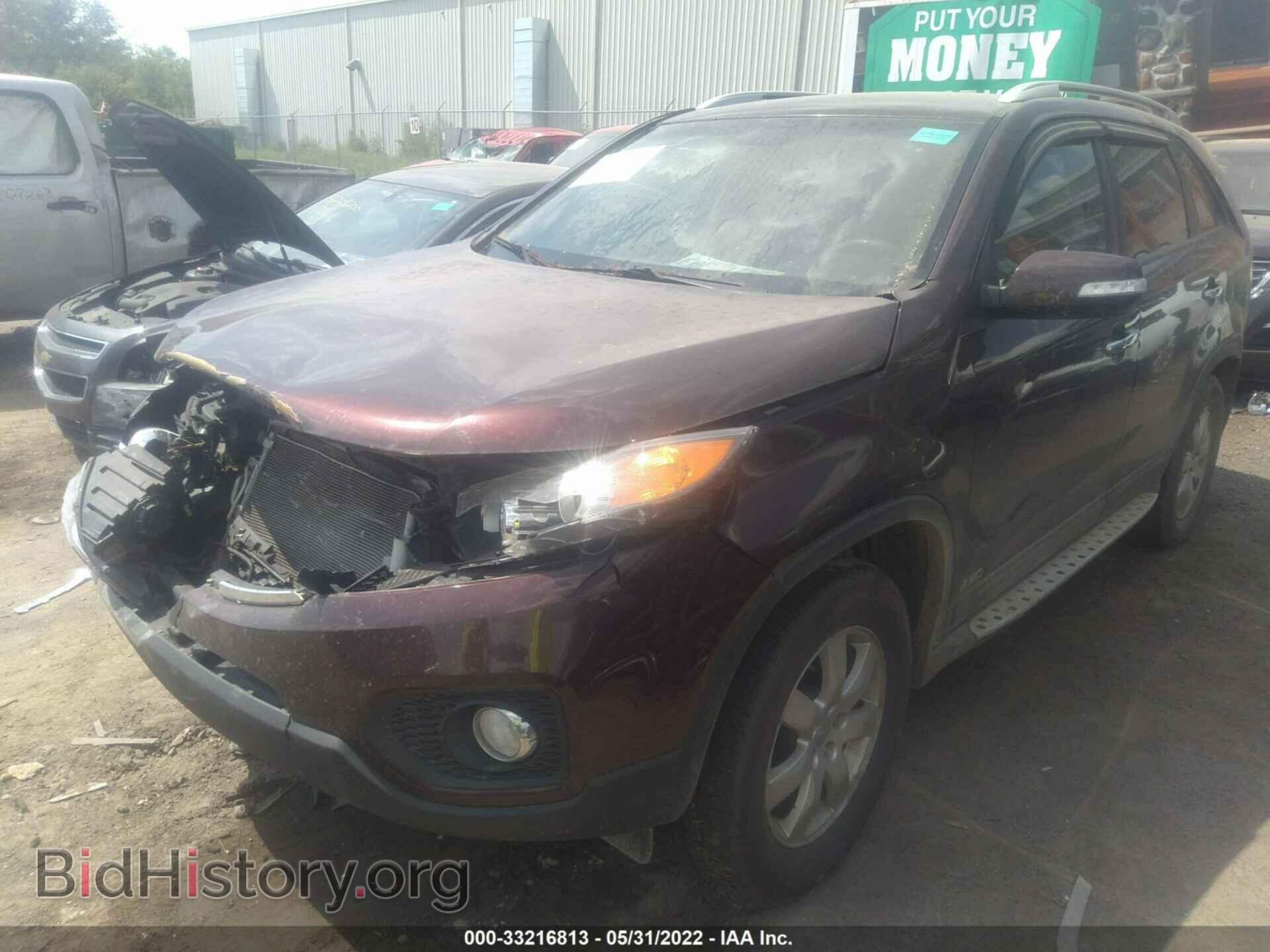 2012 KIA SORENTO - VIN: 5XYKTCA60CG282904 - Фото 2