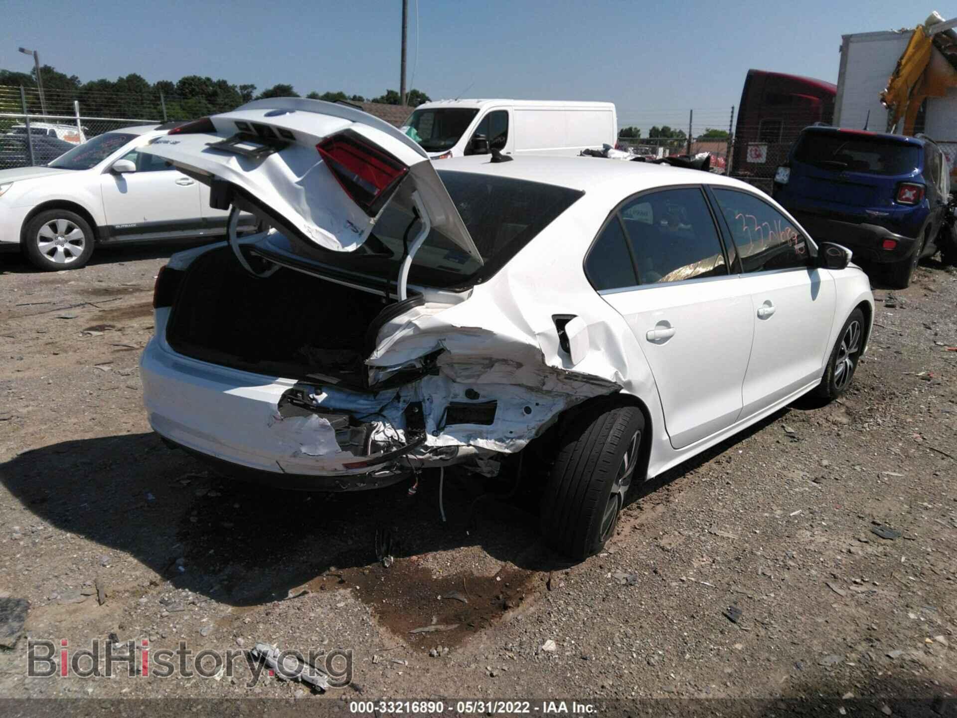 2017 VOLKSWAGEN JETTA - VIN: 3VWDB7AJ9HM286948 - Фото 4