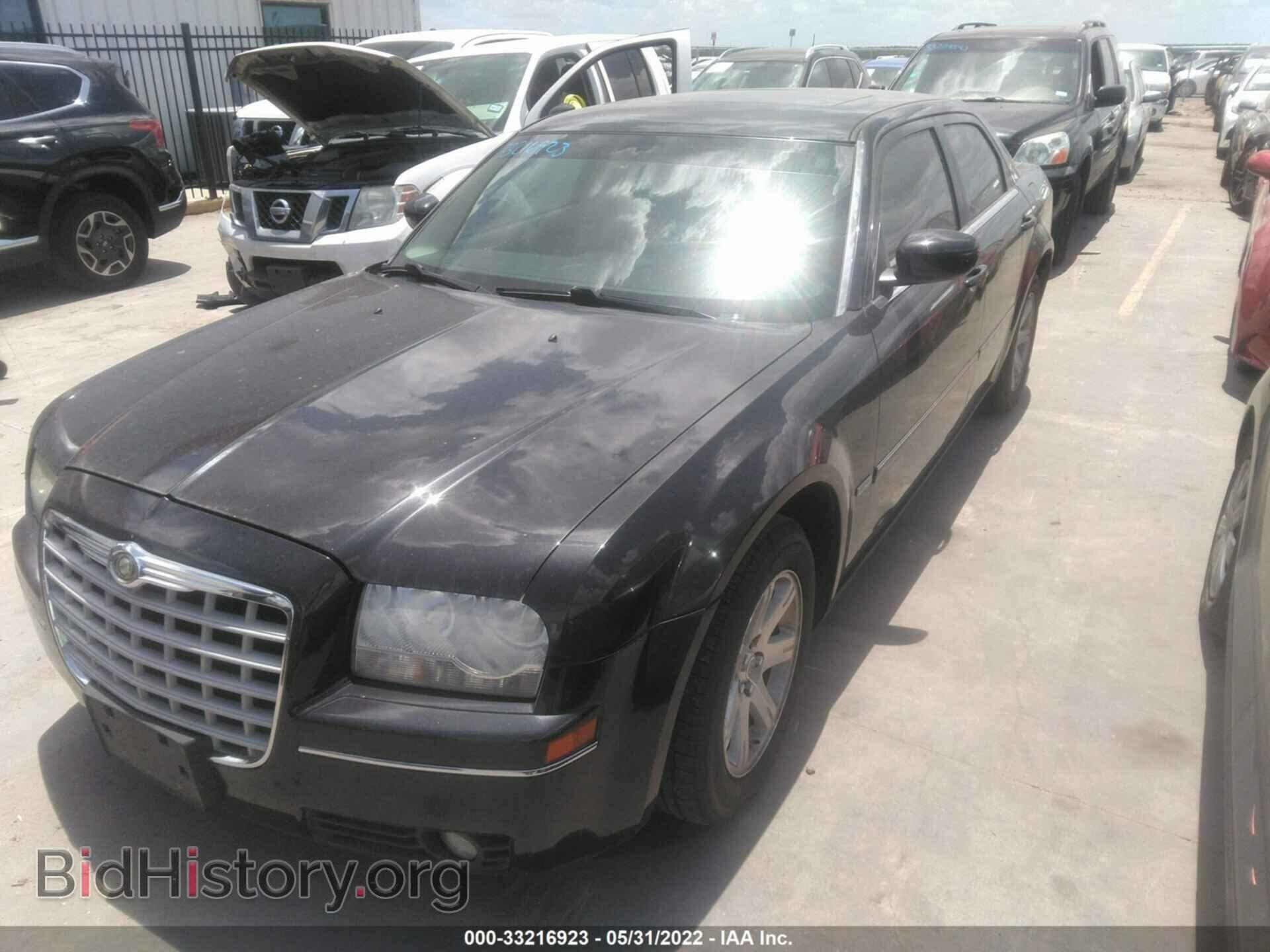 2006 CHRYSLER 300 - VIN: 2C3KA53G46H352275 - Фото 2