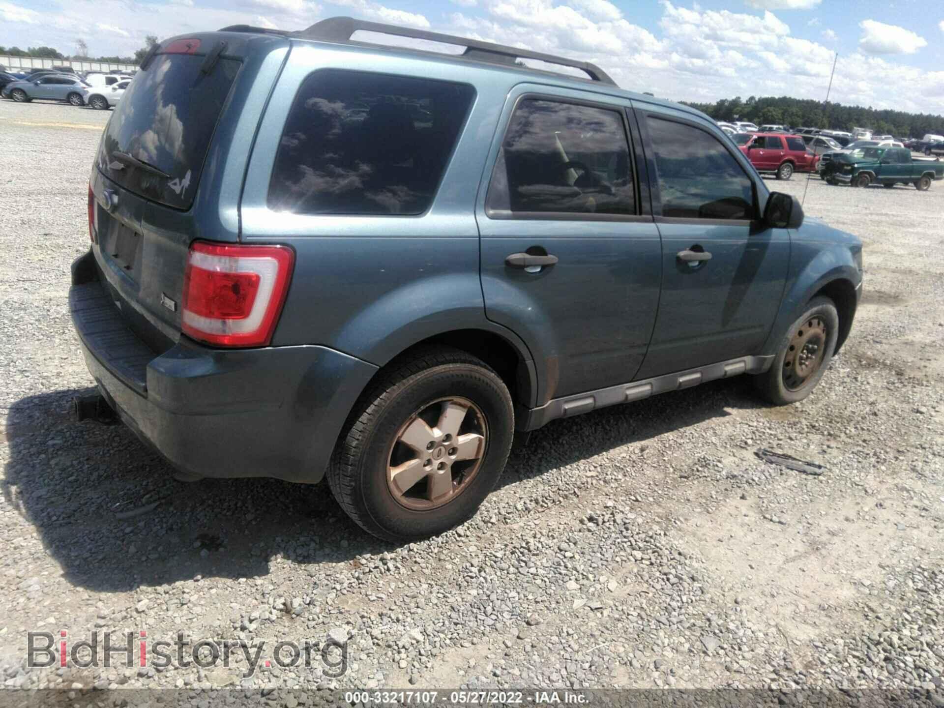2011 FORD ESCAPE - VIN: 1FMCU0DGXBKB57790 - Фото 4