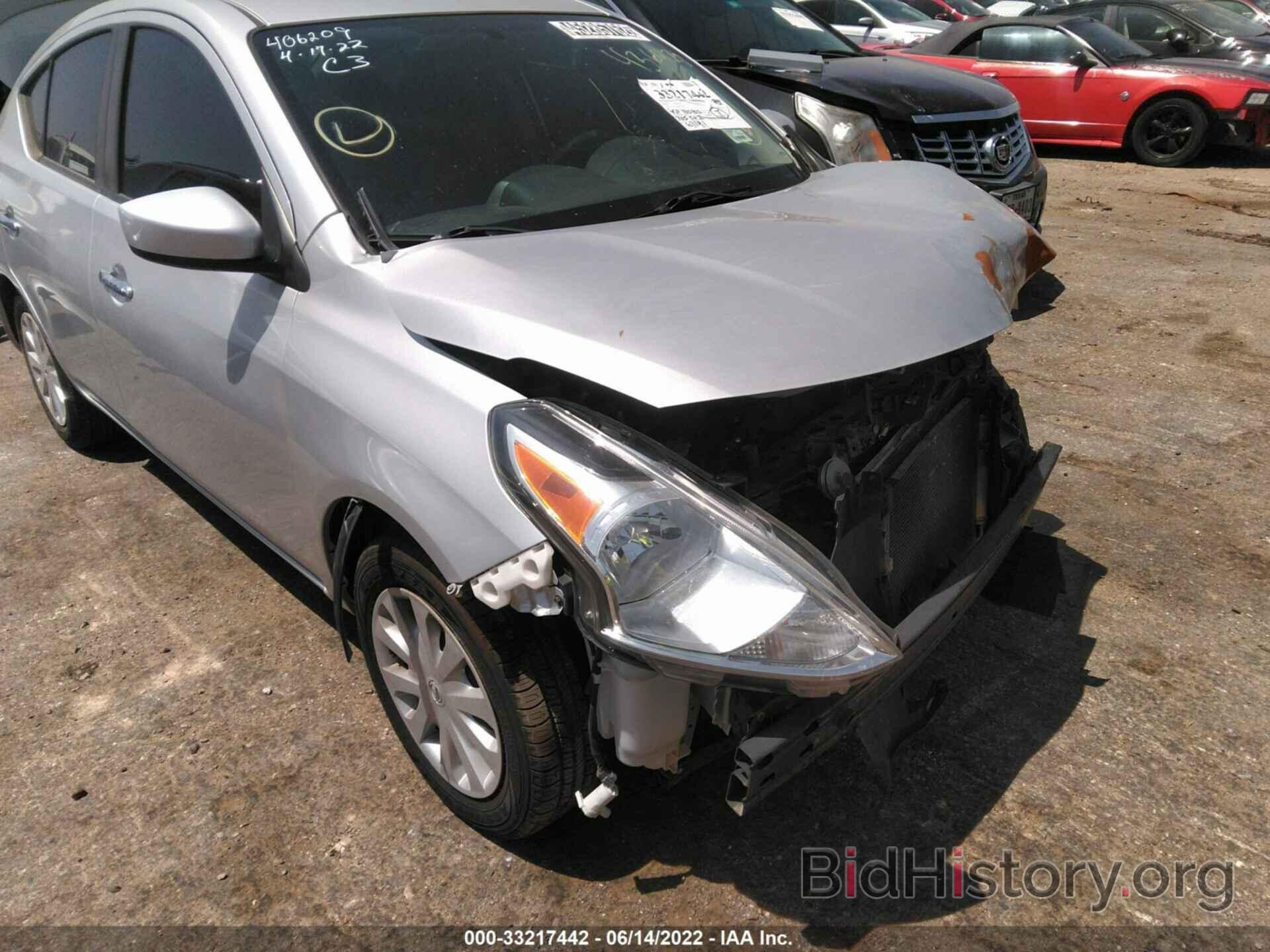 Photo 3N1CN7AP6JK436478 - NISSAN VERSA SEDAN 2018