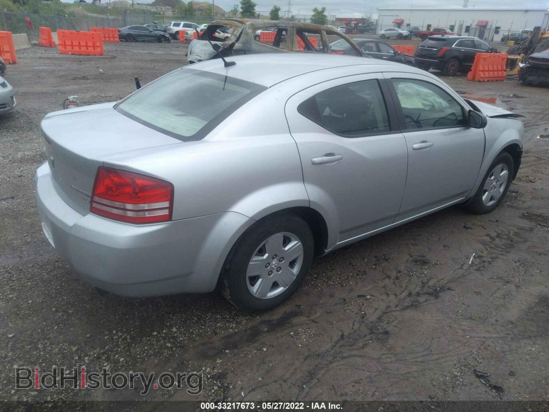 2010 DODGE AVENGER - VIN: 1B3CC4FB7AN198943 - Фото 4