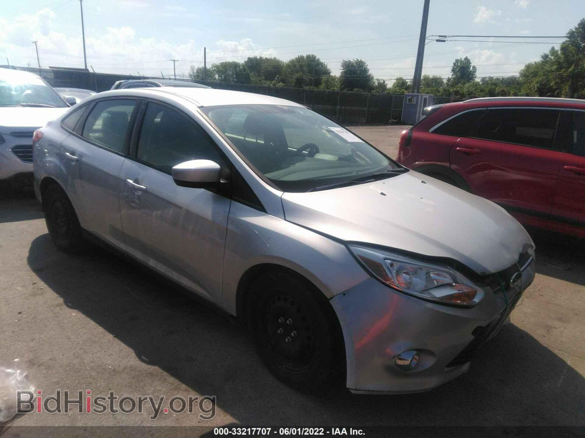 Photo 1FAHP3F25CL354050 - FORD FOCUS 2012