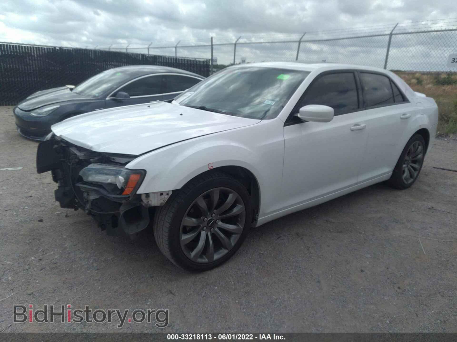 2014 CHRYSLER 300 - VIN: 2C3CCABG7EH340614 - Фото 2