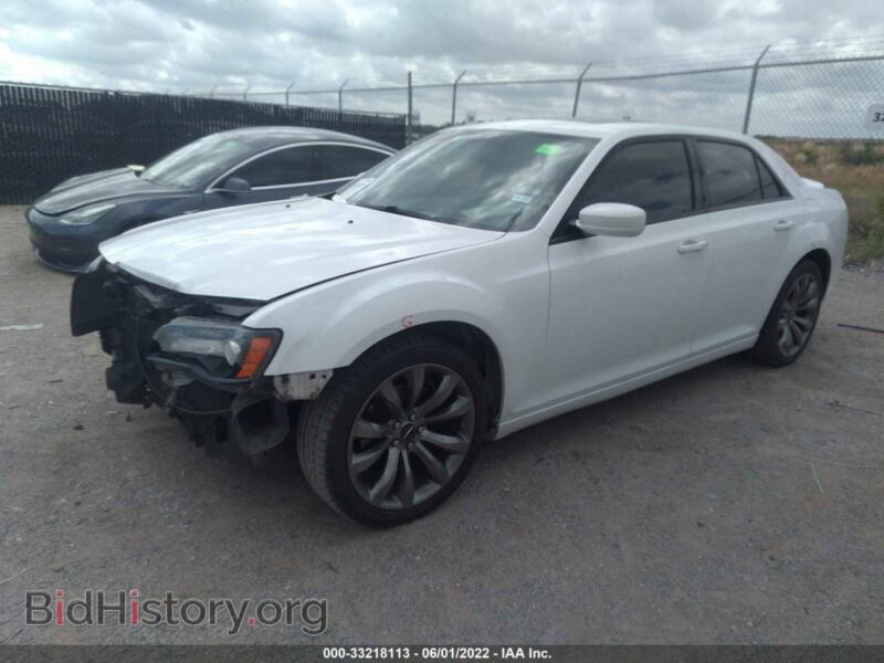 2014 Chrysler 300 (VIN 2C3CCABG7EH340614) — фото 2 из 16