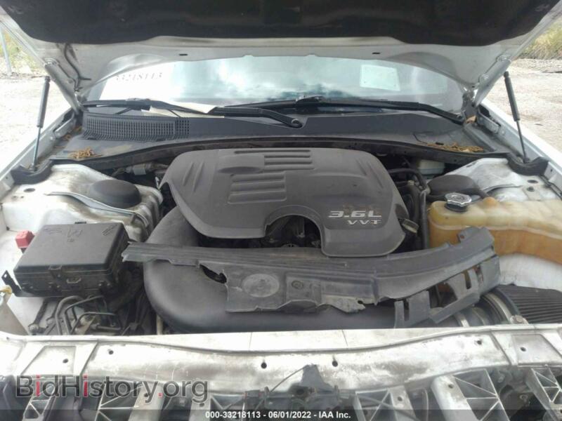 2014 Chrysler 300 (VIN 2C3CCABG7EH340614) — фото 10 из 16