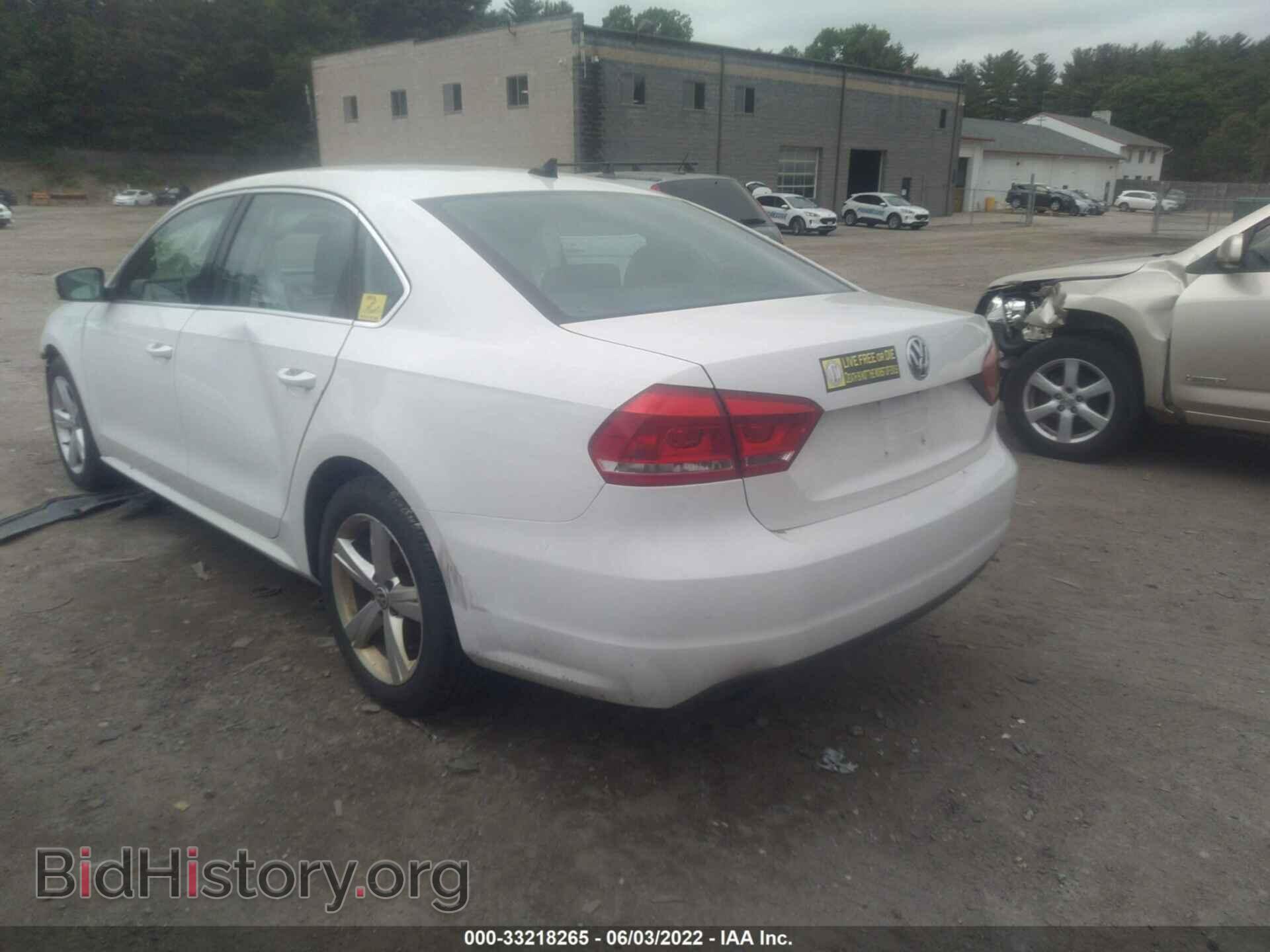 2015 VOLKSWAGEN PASSAT - VIN: 1VWAT7A39FC093246 - Фото 3
