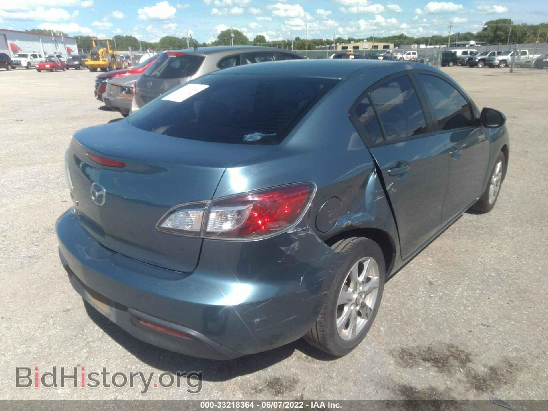 2011 MAZDA MAZDA3 - VIN: JM1BL1VF7B1485379 - Фото 4