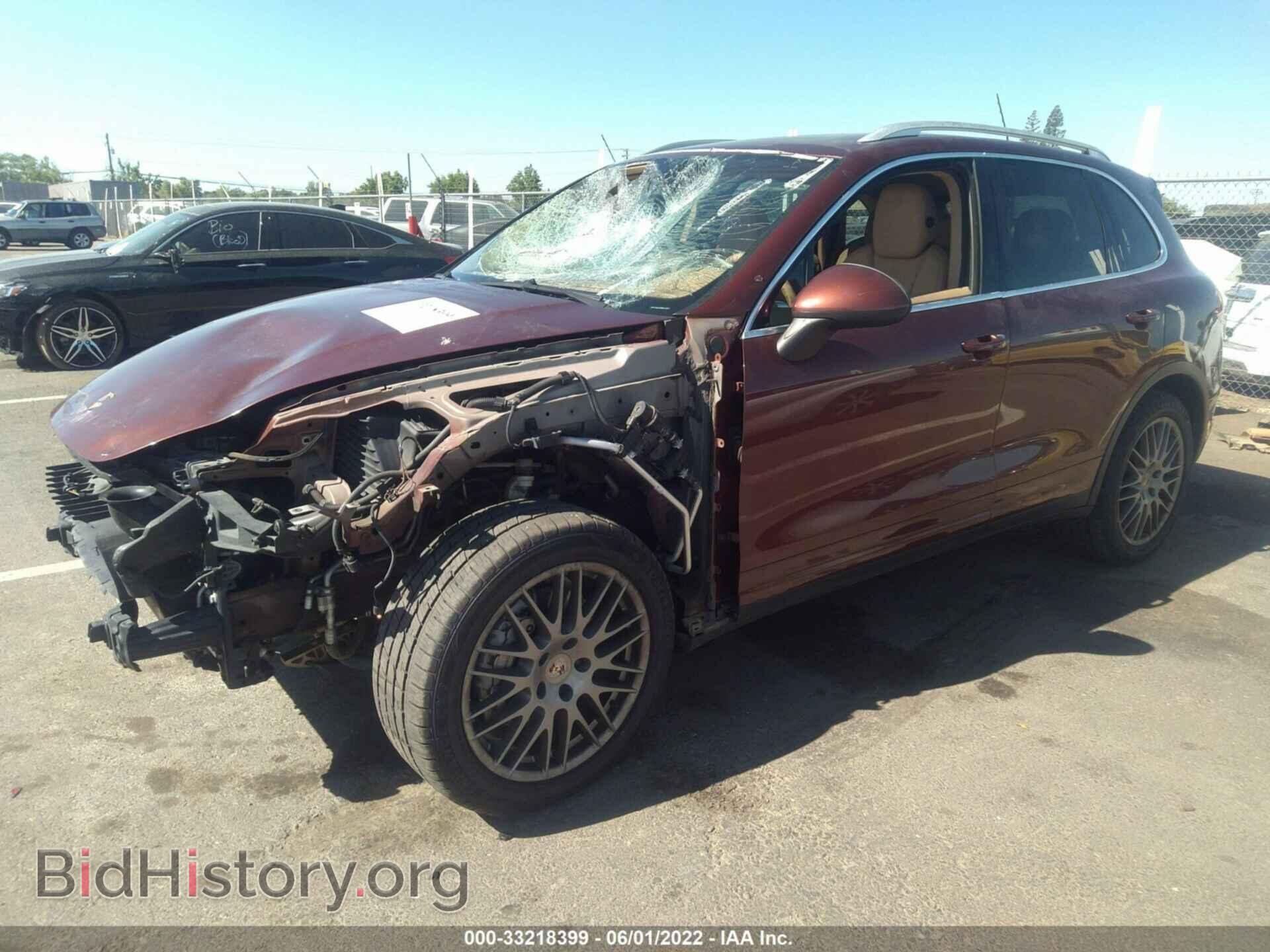 2011 PORSCHE CAYENNE - VIN: WP1AB2A28BLA46721 - Фото 2