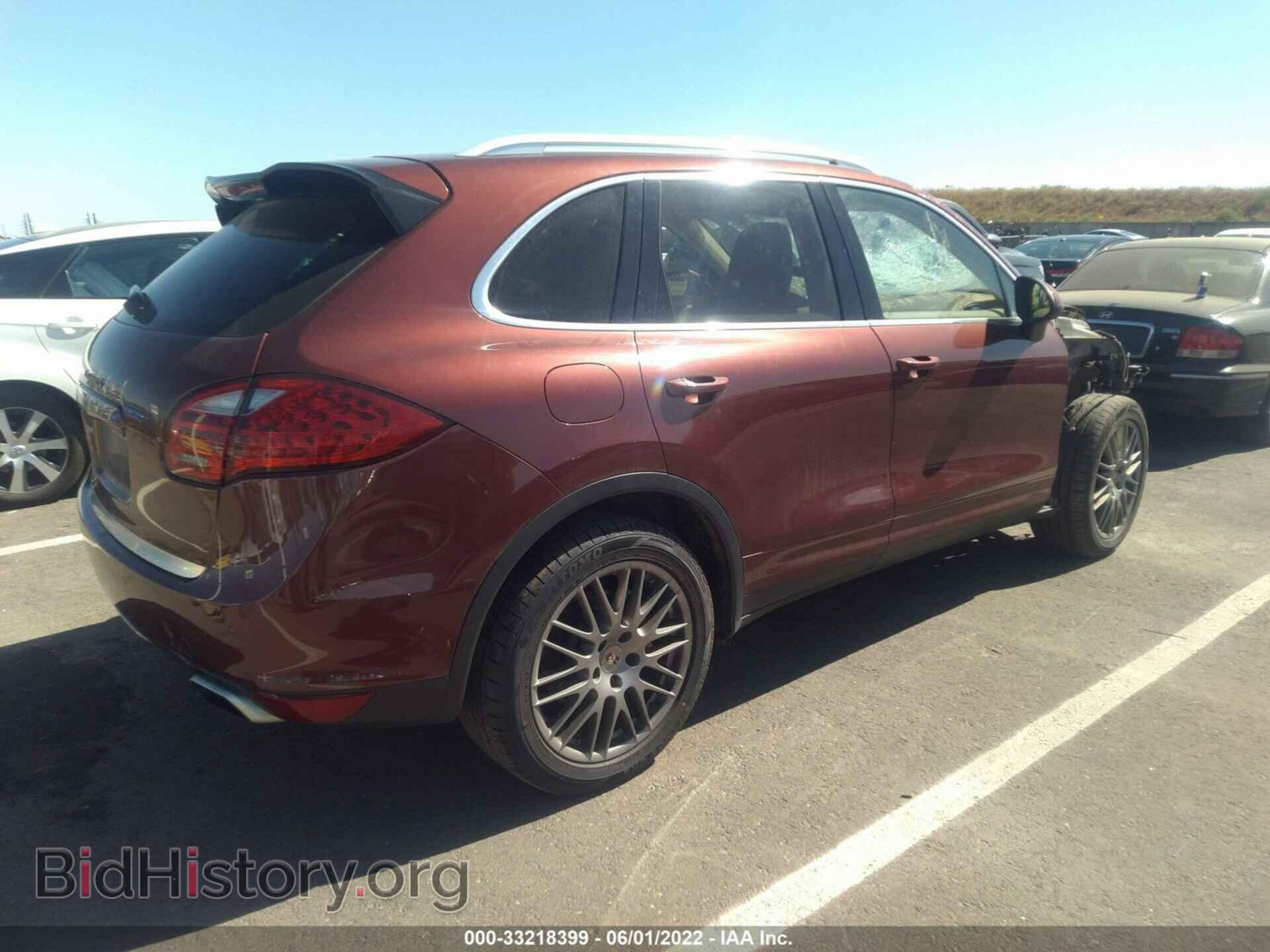 2011 PORSCHE CAYENNE - VIN: WP1AB2A28BLA46721 - Фото 4
