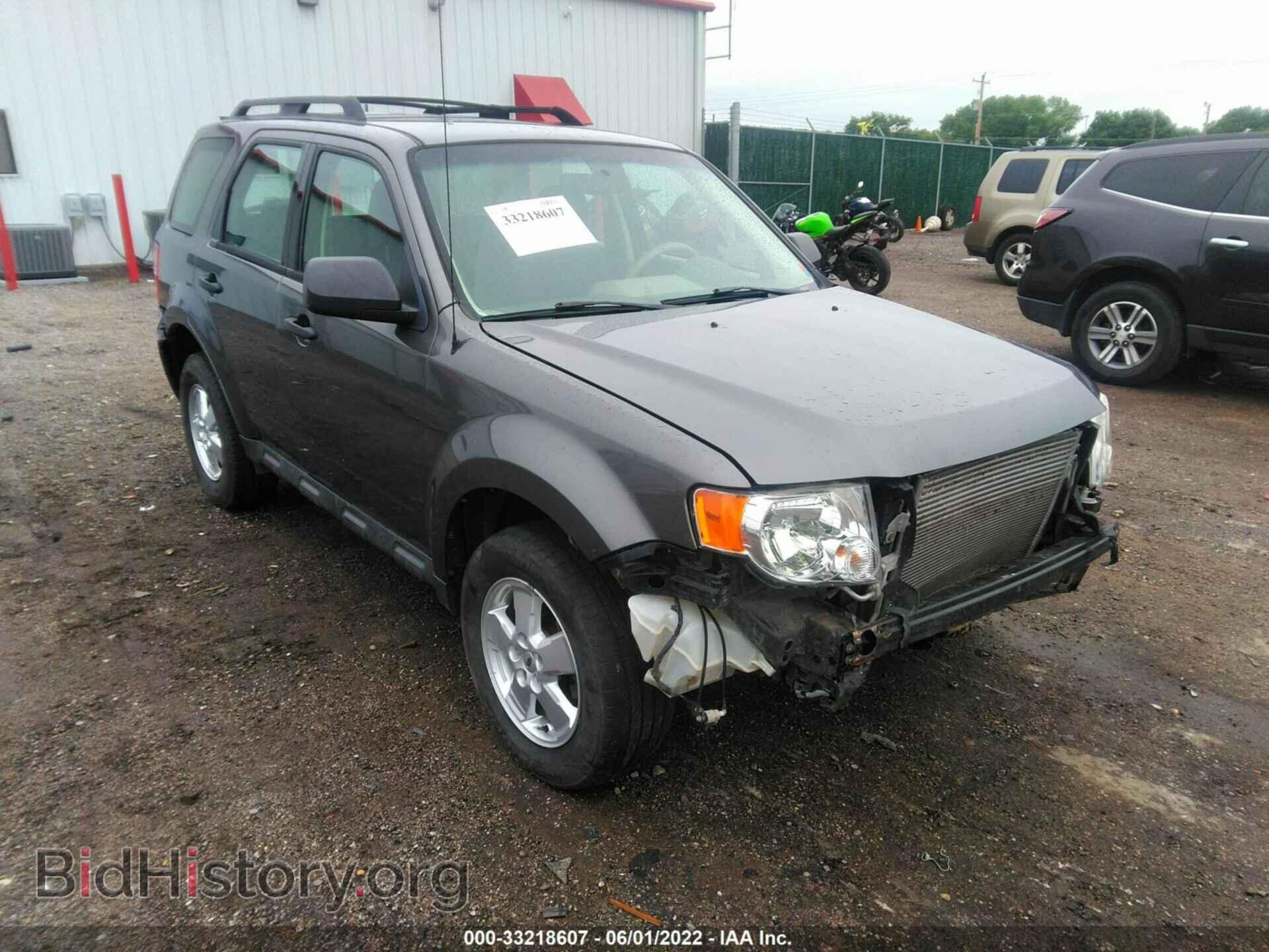 Photo 1FMCU0C72CKA35427 - FORD ESCAPE 2012