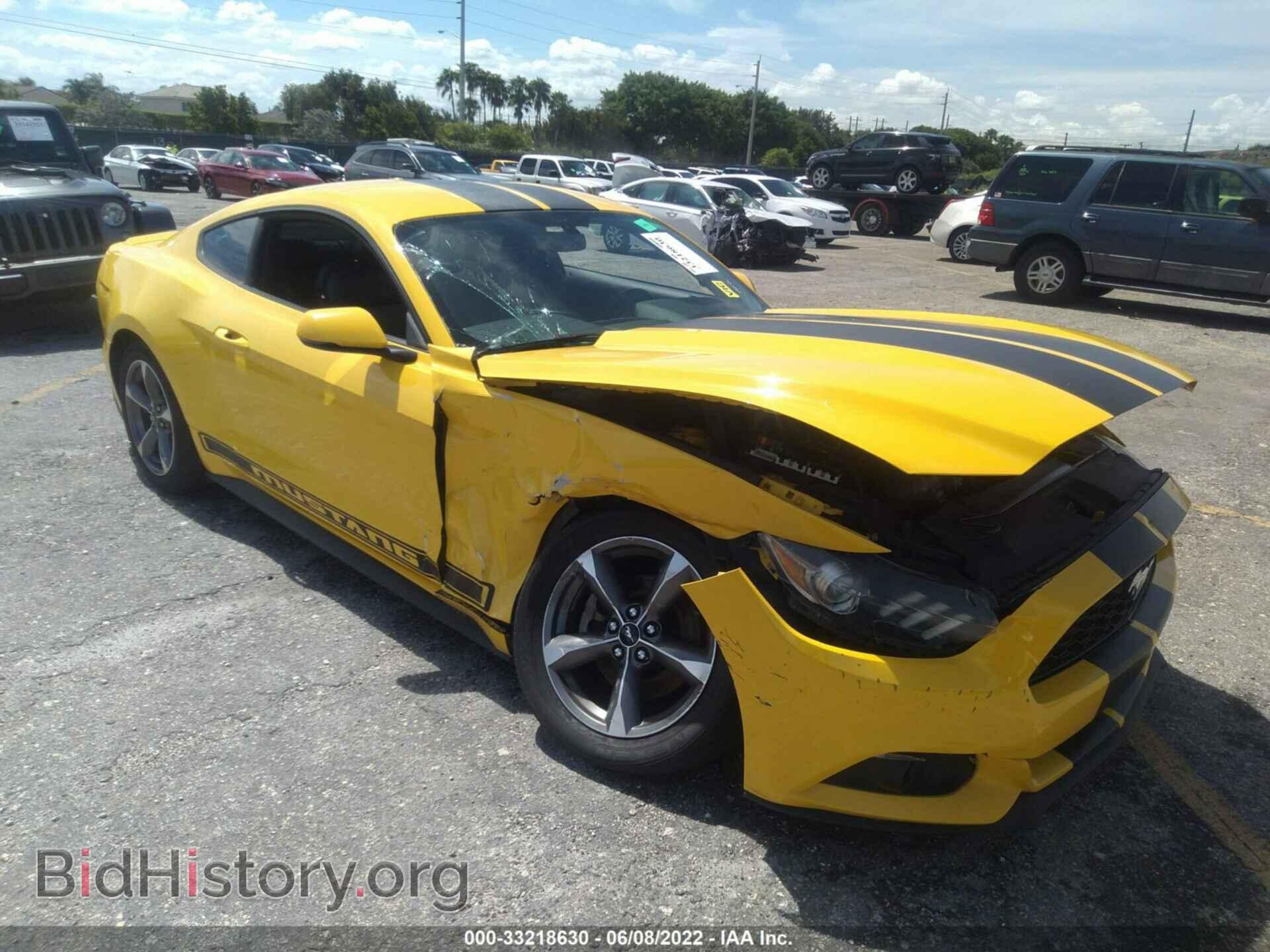 Photo 1FA6P8TH3F5411948 - FORD MUSTANG 2015
