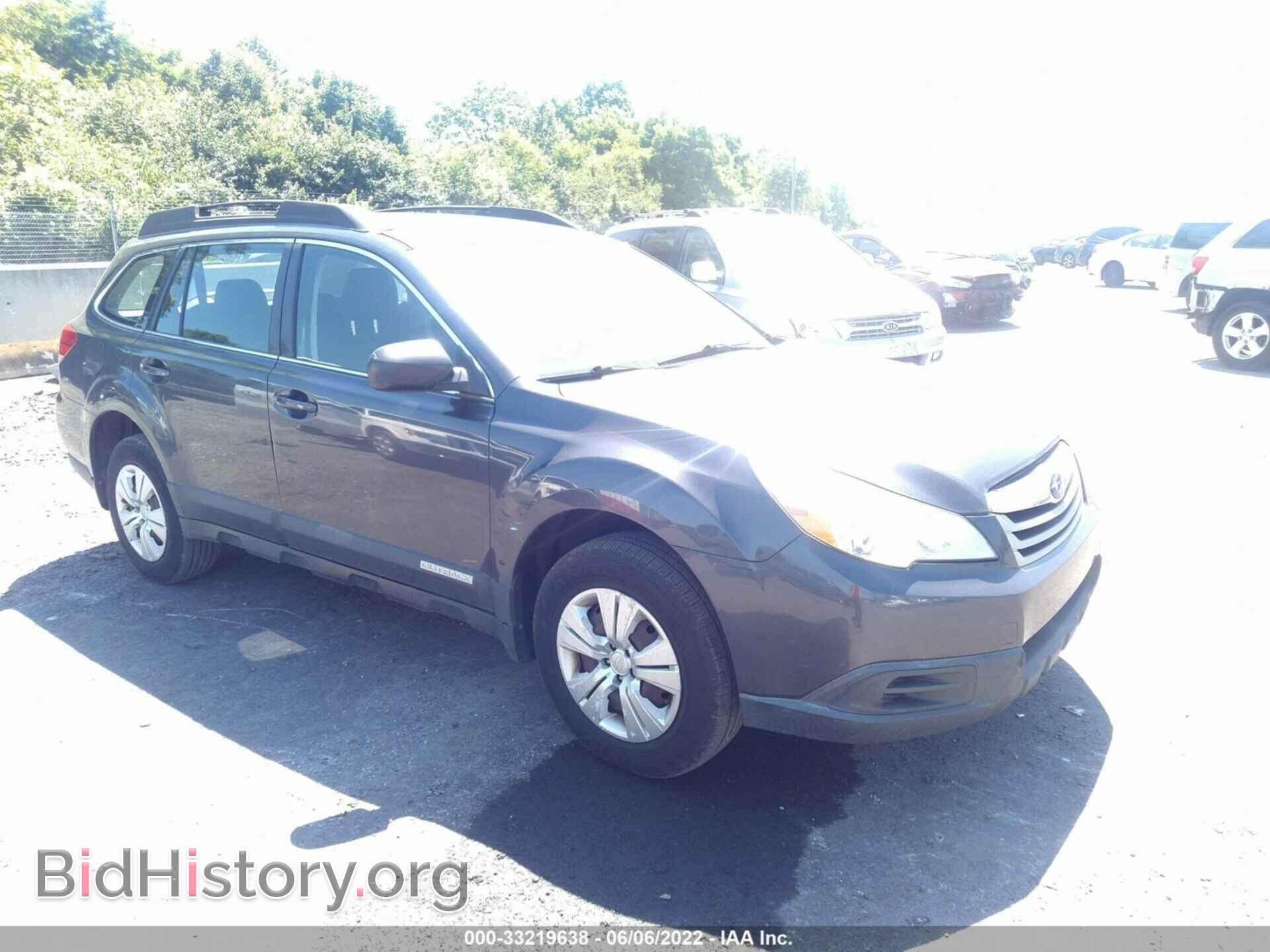 Photo 4S4BRBAC9B3447068 - SUBARU OUTBACK 2011