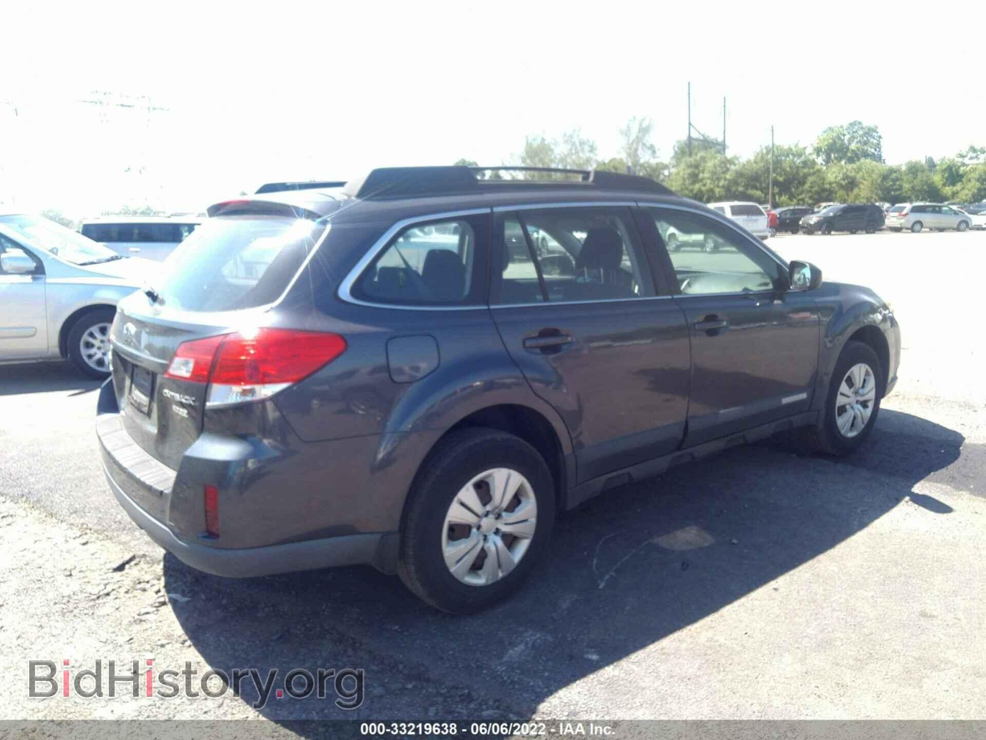2011 SUBARU OUTBACK - VIN: 4S4BRBAC9B3447068 - Photo 4