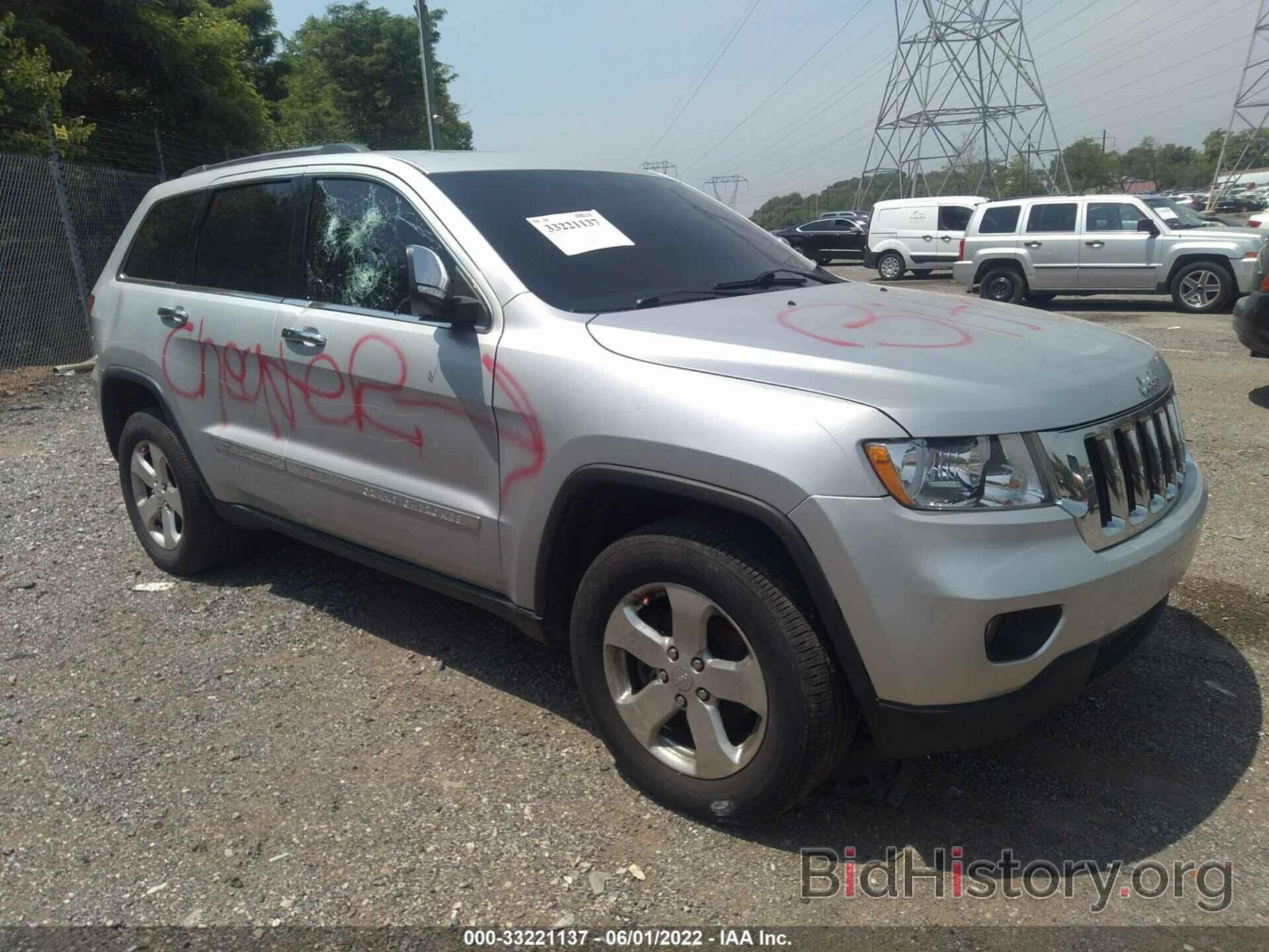 Photo 1C4RJFBG4DC647538 - JEEP GRAND CHEROKEE 2013