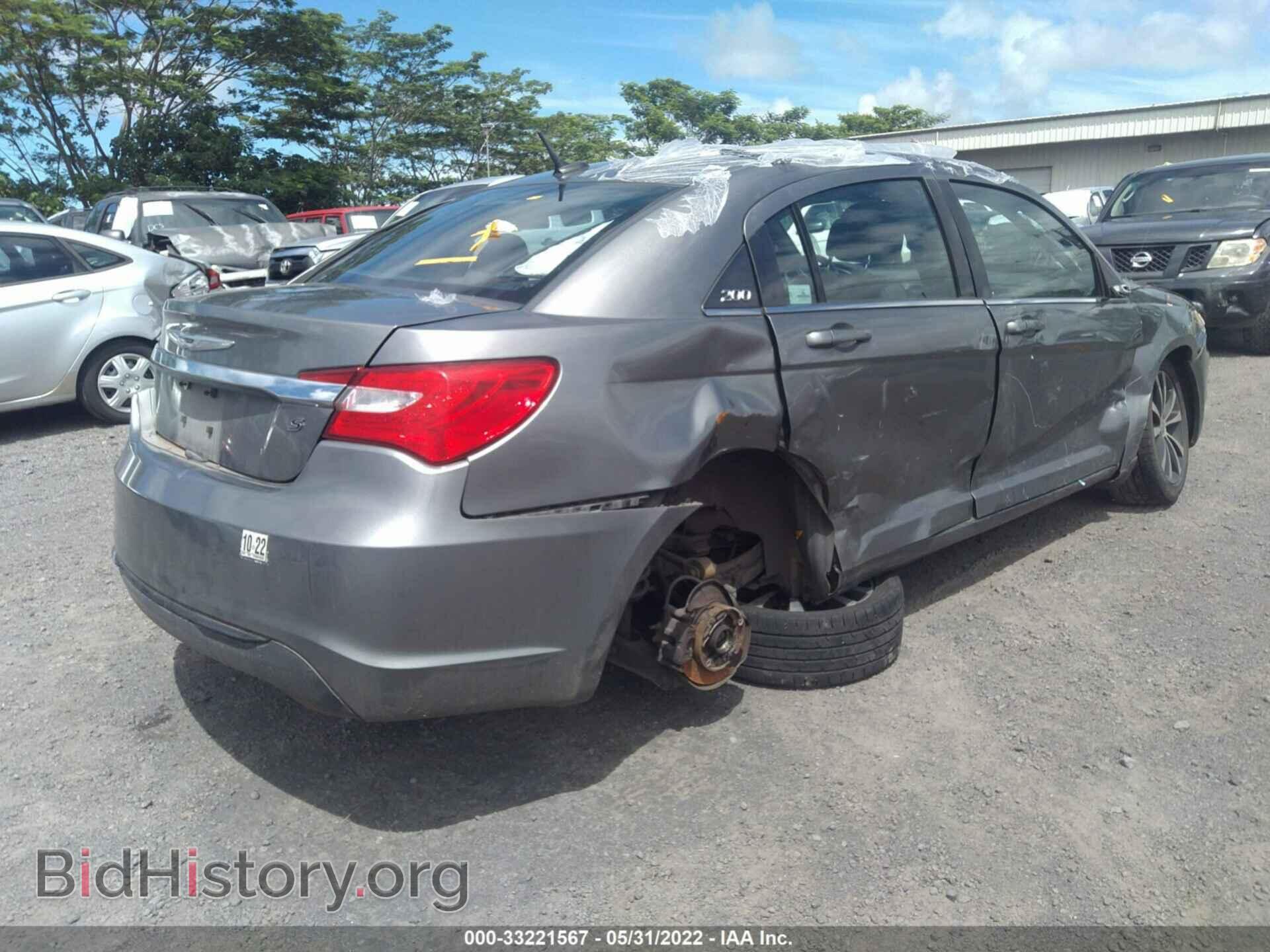 2012 CHRYSLER 200 - VIN: 1C3CCBBG1CN300362 - Photo 4
