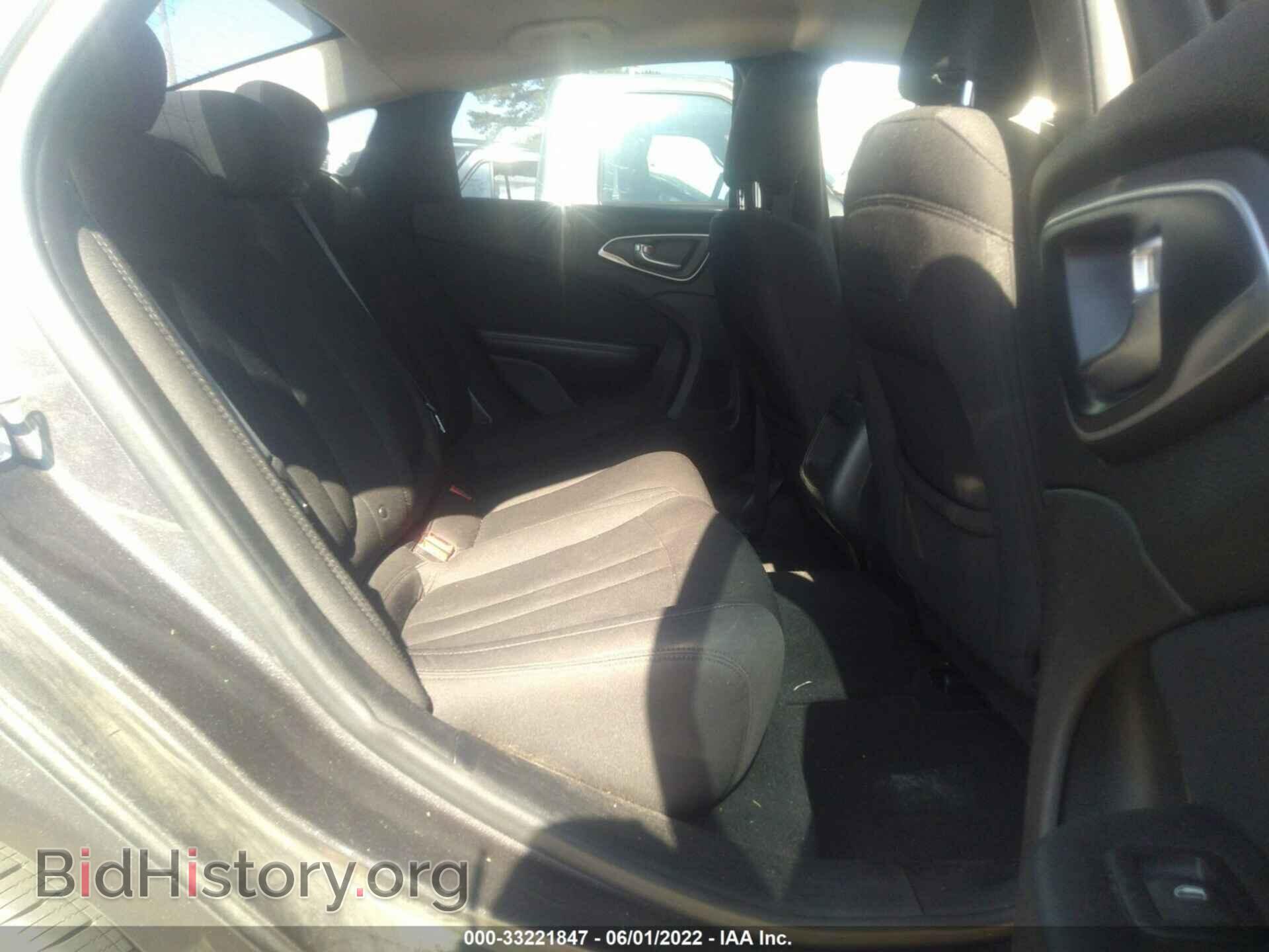 2015 CHRYSLER 200 - VIN: 1C3CCCAB7FN620916 - Фото 8