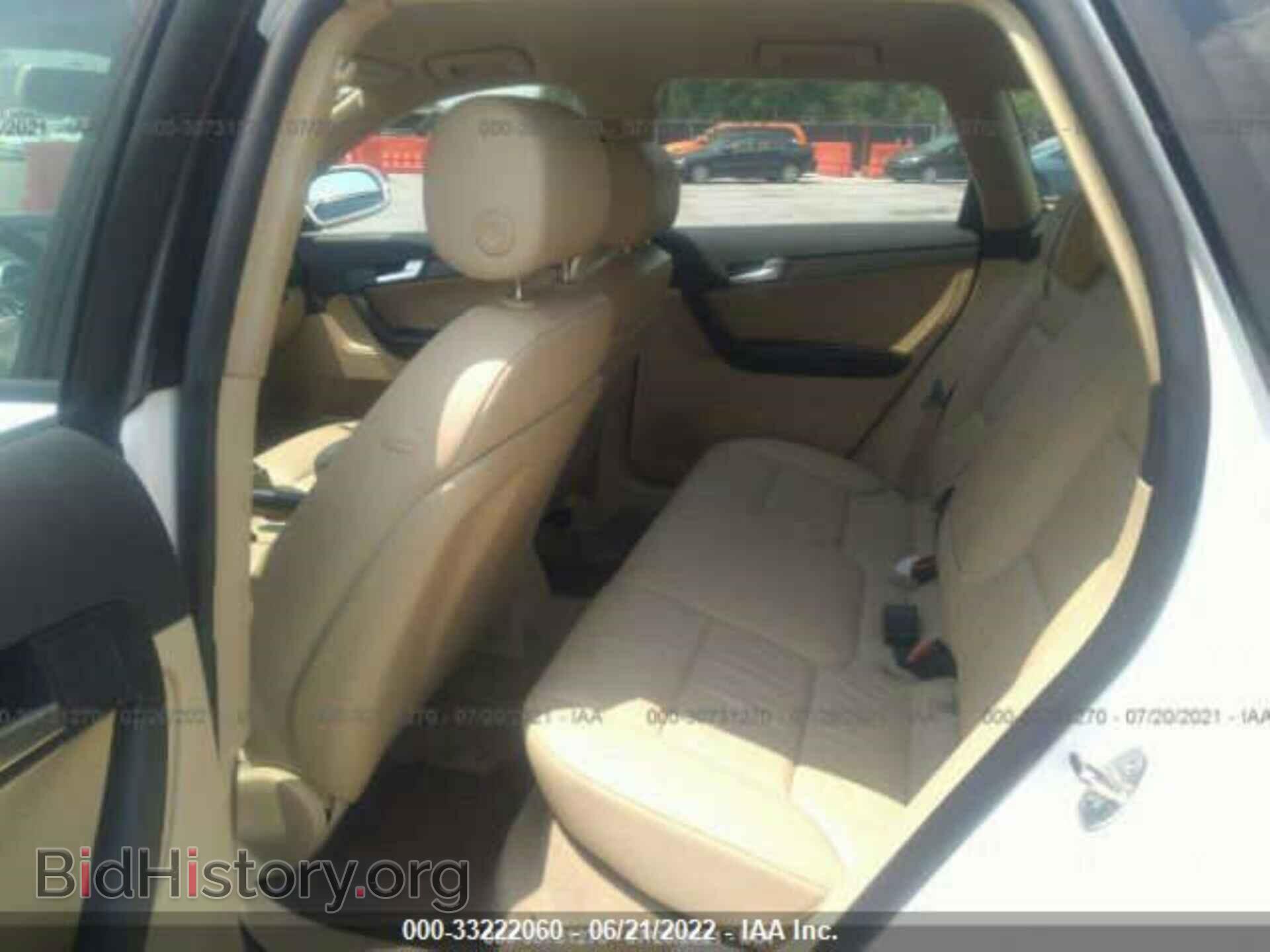 2011 AUDI A3 - VIN: WAUBJAFM4BA128922 - Фото 8