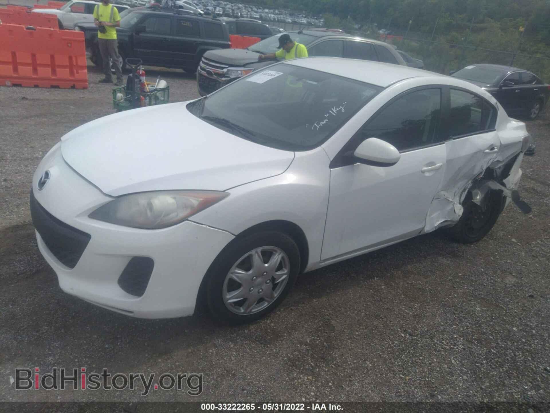2013 MAZDA MAZDA3 - VIN: JM1BL1TF0D1744929 - Фото 2