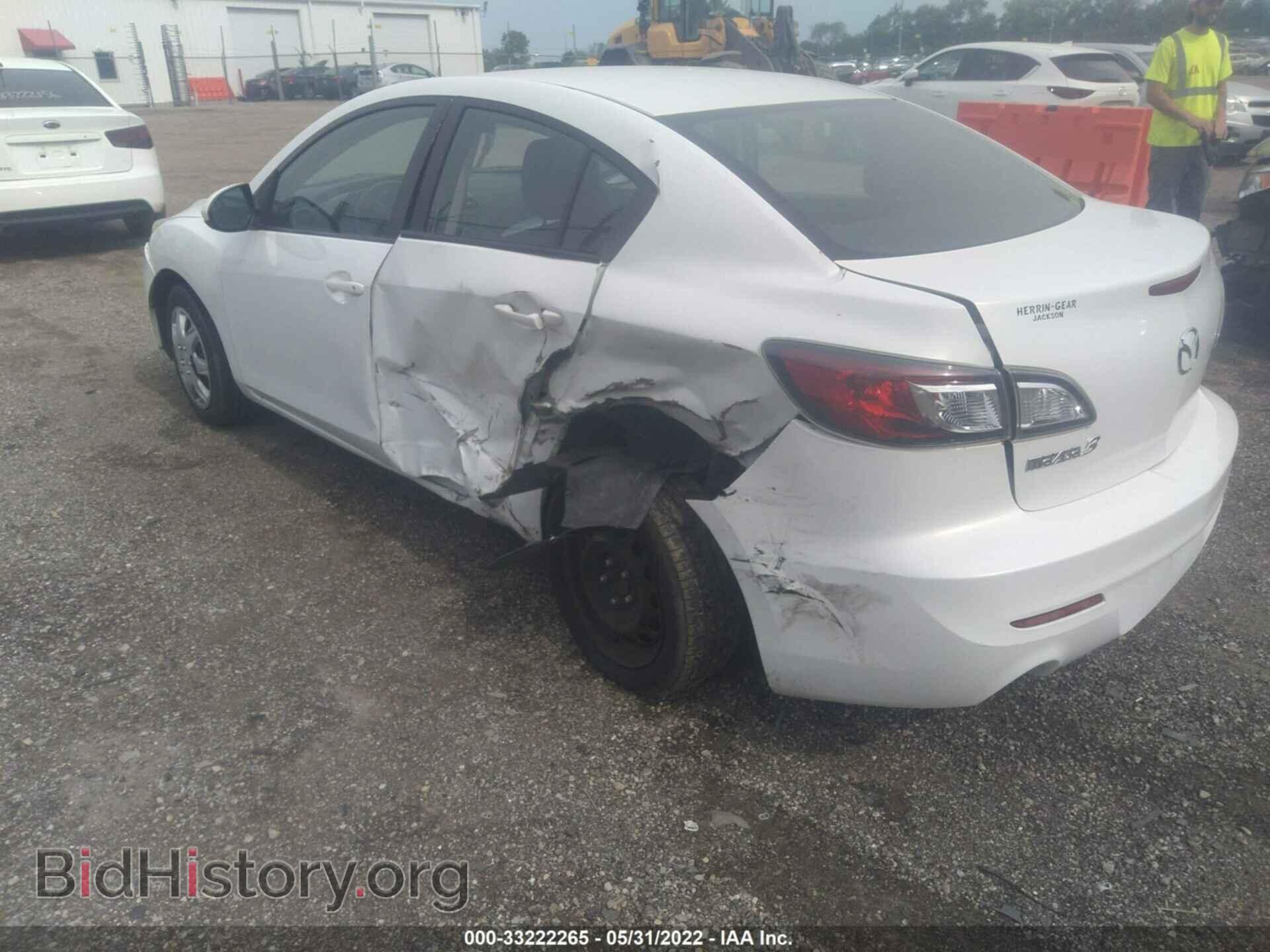 2013 MAZDA MAZDA3 - VIN: JM1BL1TF0D1744929 - Фото 3