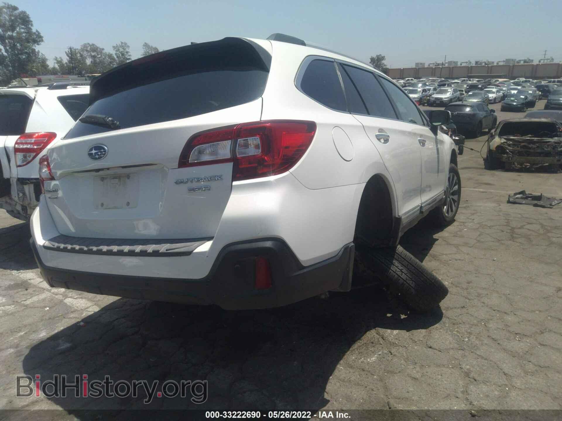 2019 SUBARU OUTBACK - VIN: 4S4BSETC5K3208863 - Фото 4
