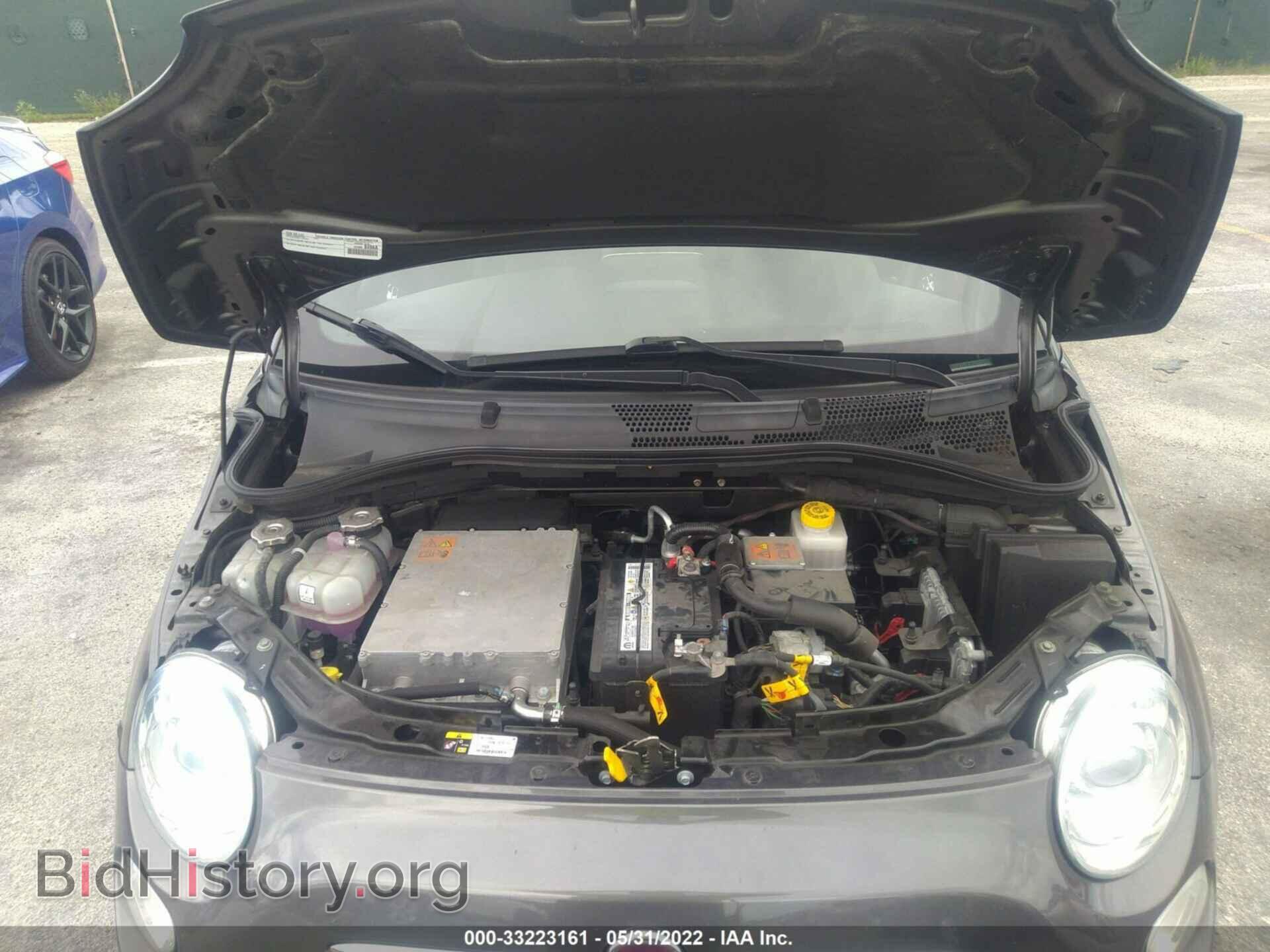 2017 FIAT 500E - VIN: 3C3CFFGE4HT661548 - Photo 10