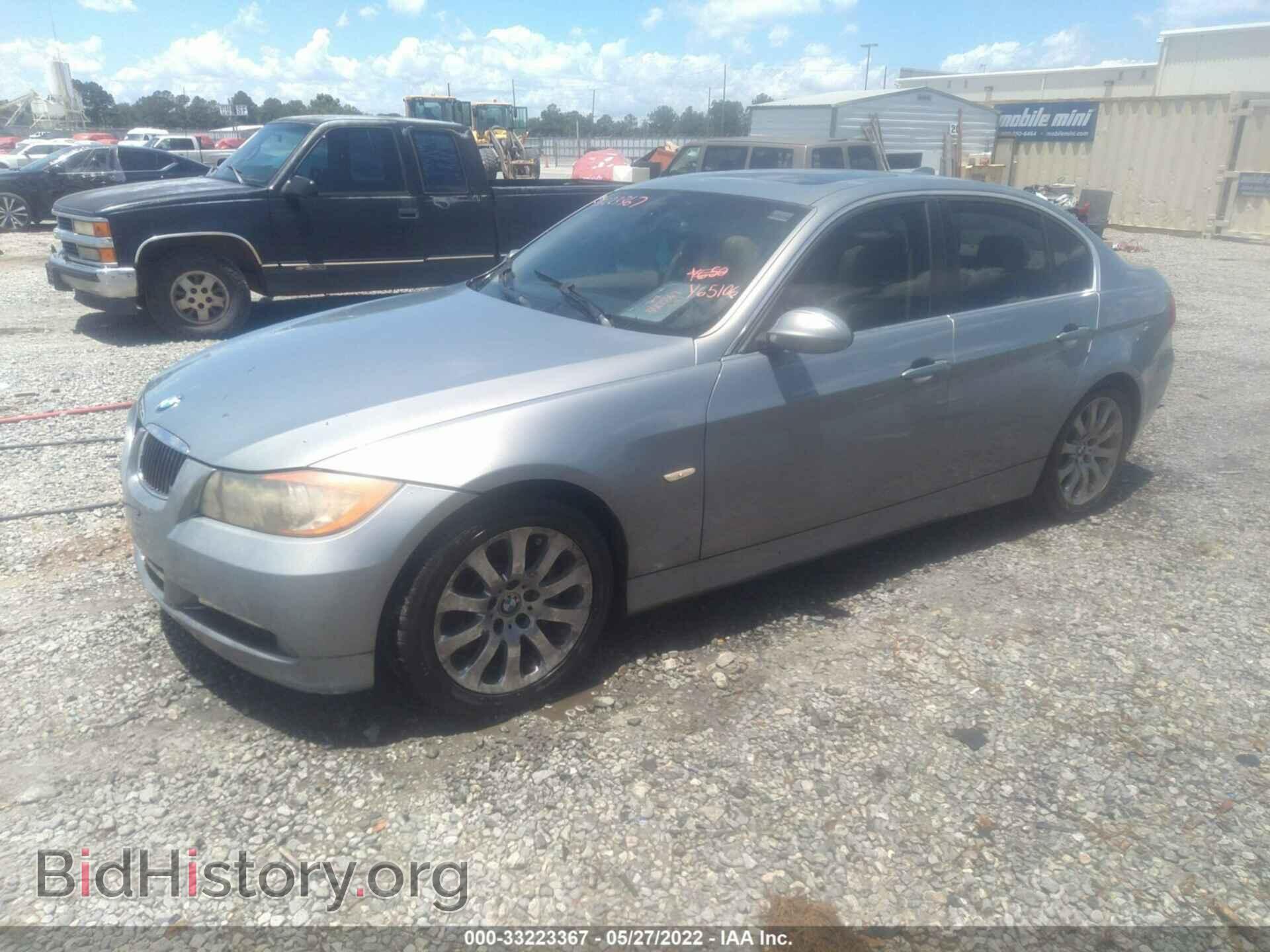 2008 BMW 3 SERIES - VIN: WBAVB73538KY65106 - Фото 2
