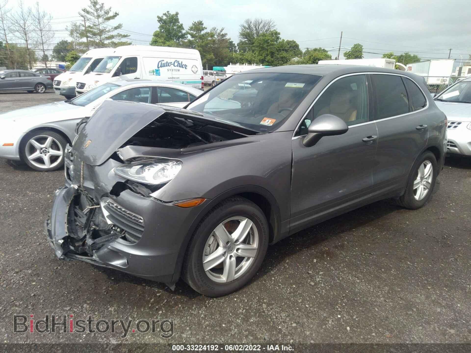 2012 PORSCHE CAYENNE - VIN: WP1AB2A22CLA47302 - Фото 2