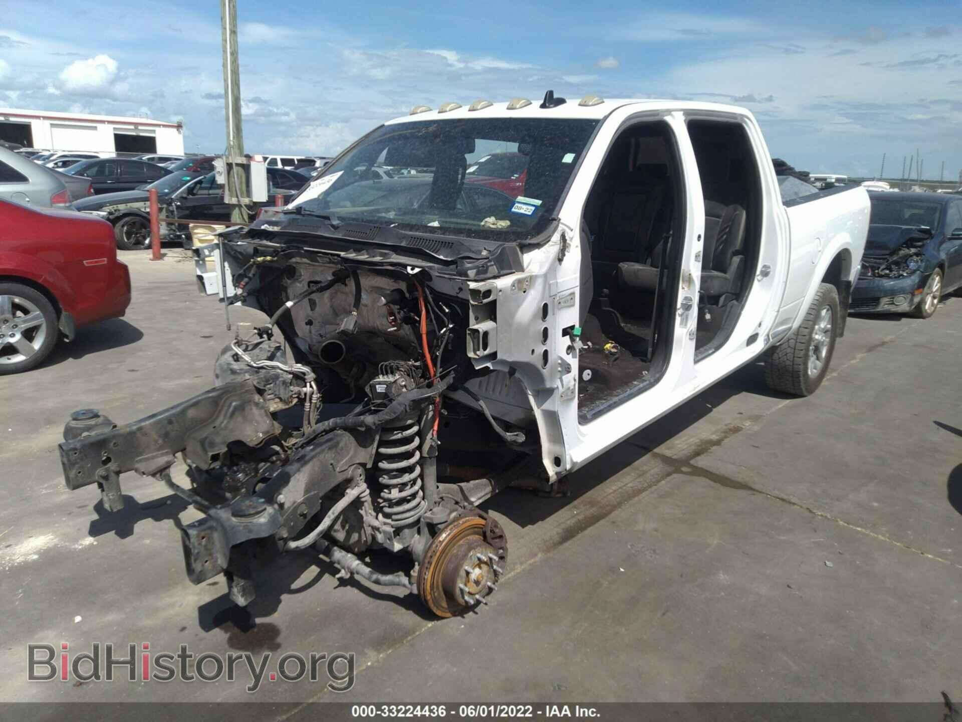 2016 RAM 2500 - VIN: 3C6UR5GLXGG100351 - Фото 2