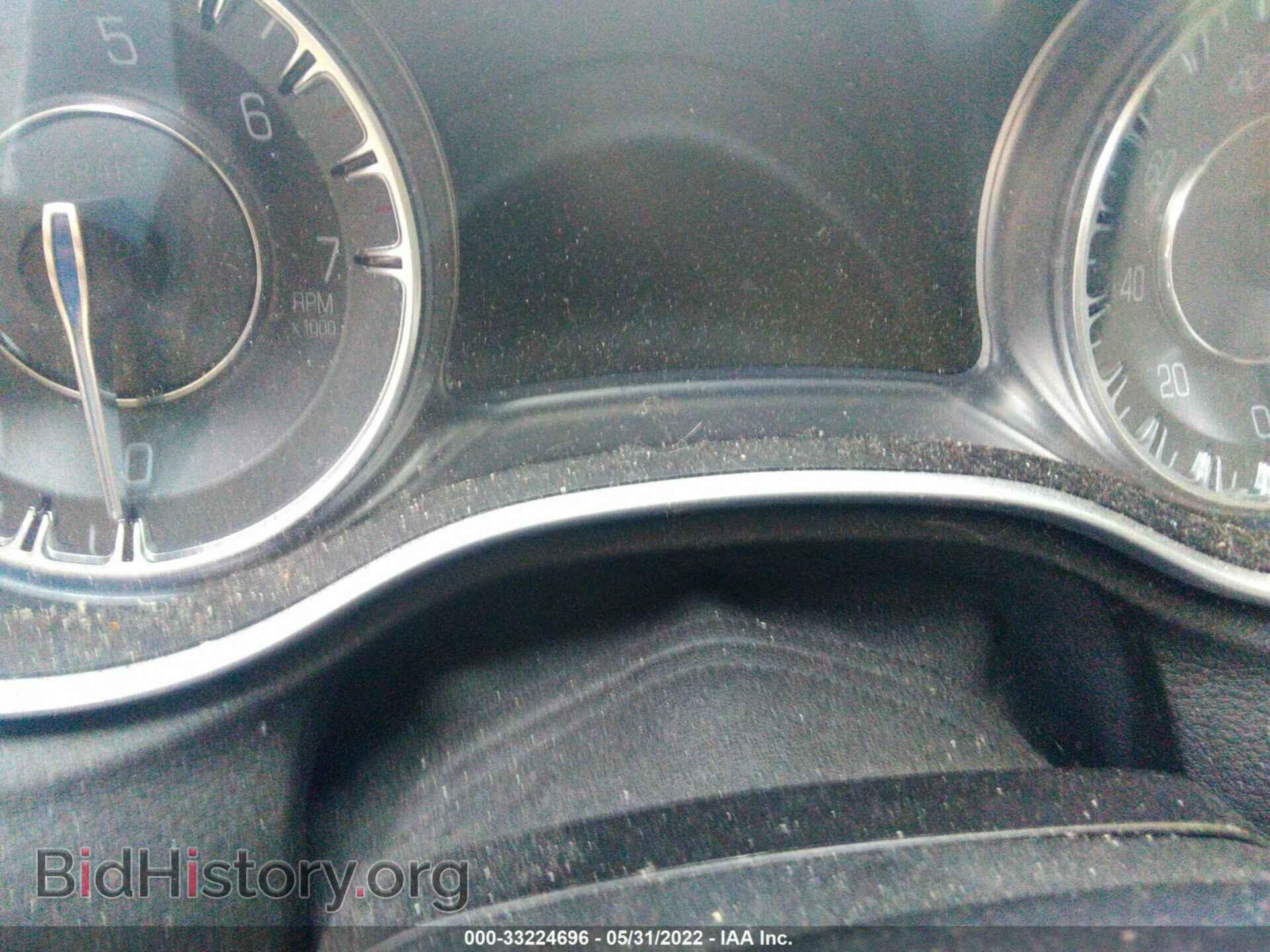 2015 CHRYSLER 300 - VIN: 2C3CCAAG3FH891853 - Фото 7