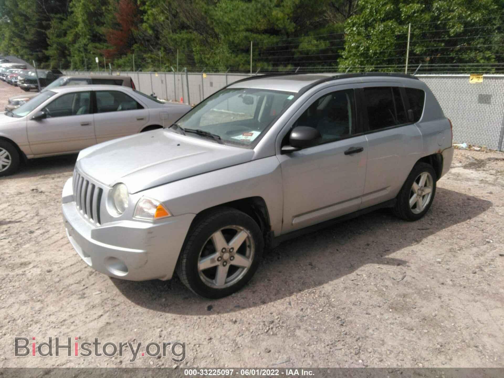 2007 JEEP COMPASS - VIN: 1J8FT57WX7D216314 - Фото 2