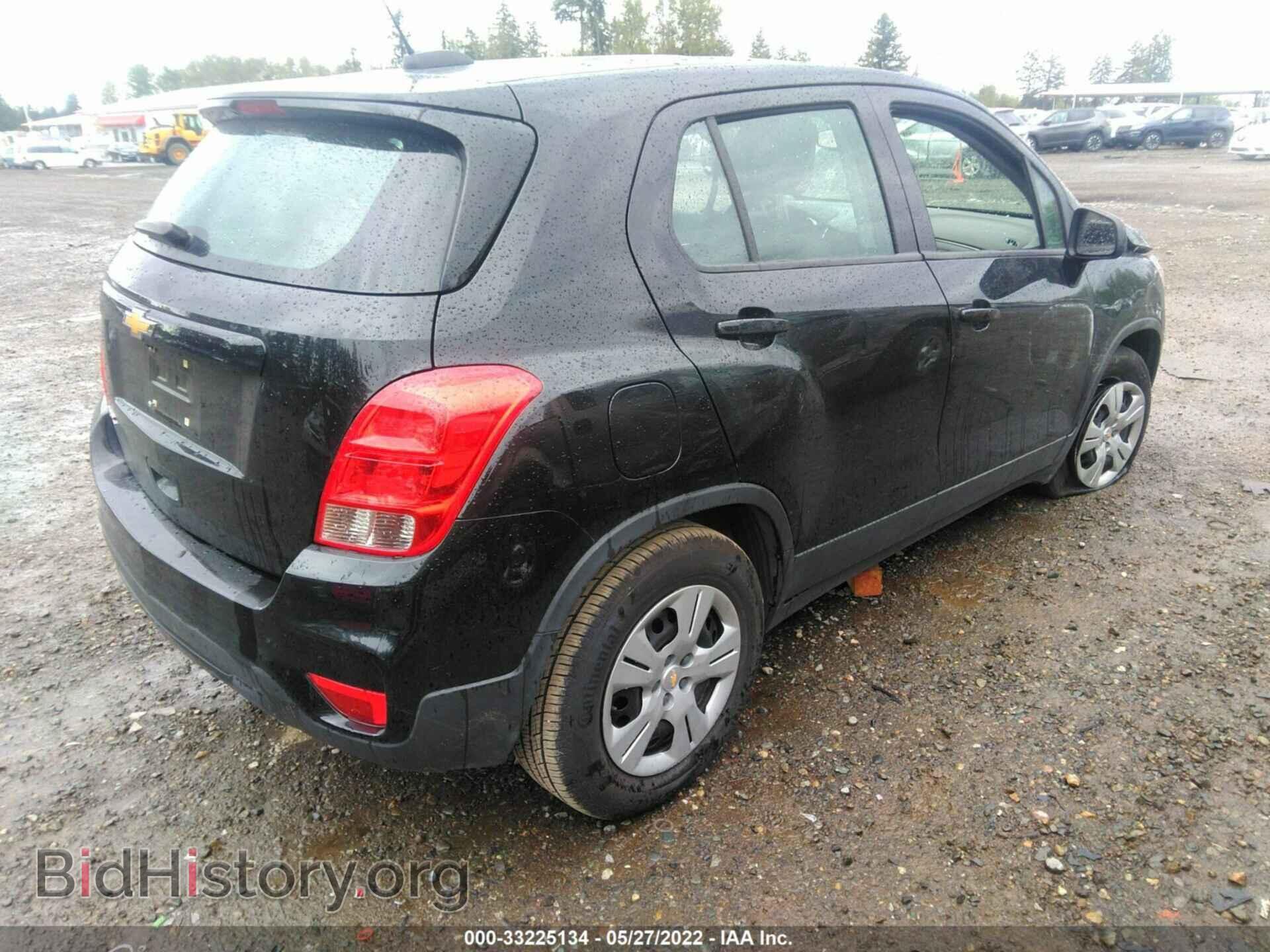 2017 CHEVROLET TRAX - VIN: 3GNCJKSB3HL286775 - Фото 4