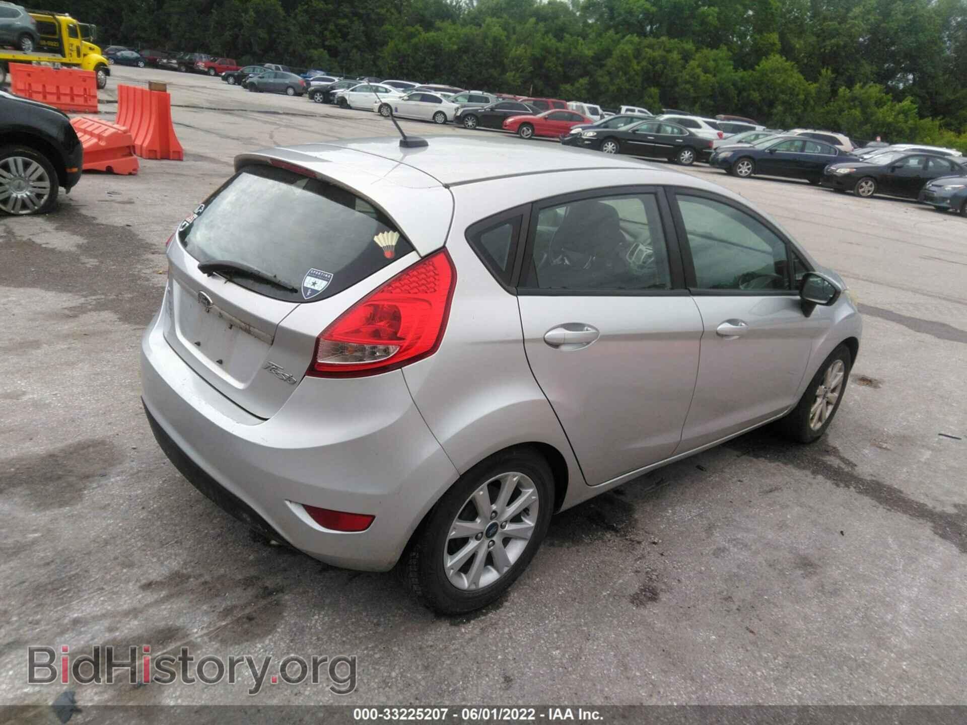 2013 FORD FIESTA - VIN: 3FADP4EJ1DM132103 - Фото 4