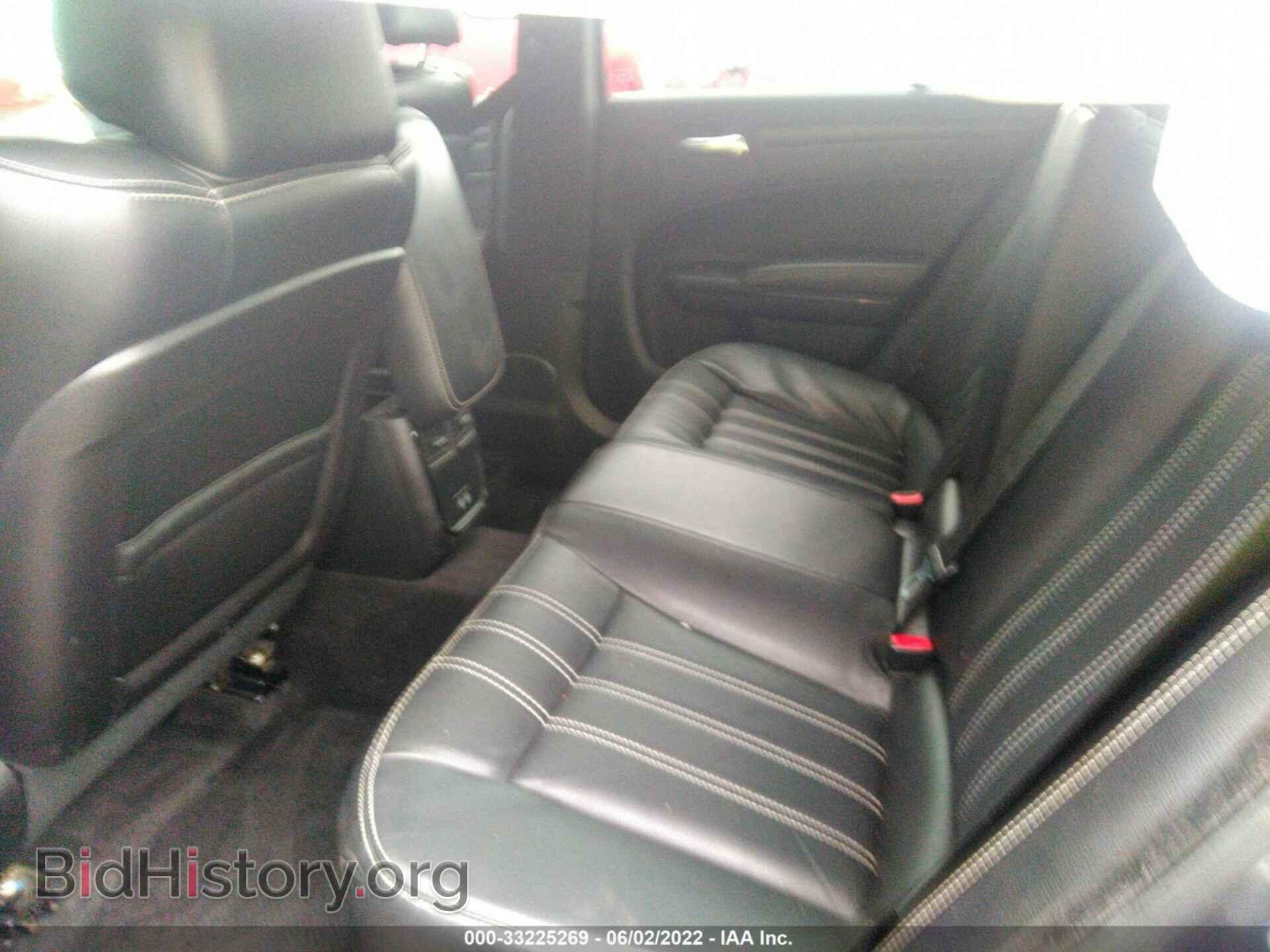 2016 CHRYSLER 300 - VIN: 2C3CCAGG3GH117952 - Фото 8