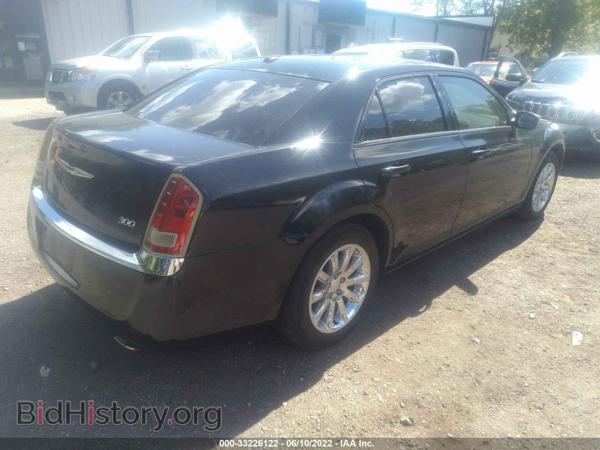 2012 CHRYSLER 300 - VIN: 2C3CCACG3CH146576 - Photo 4