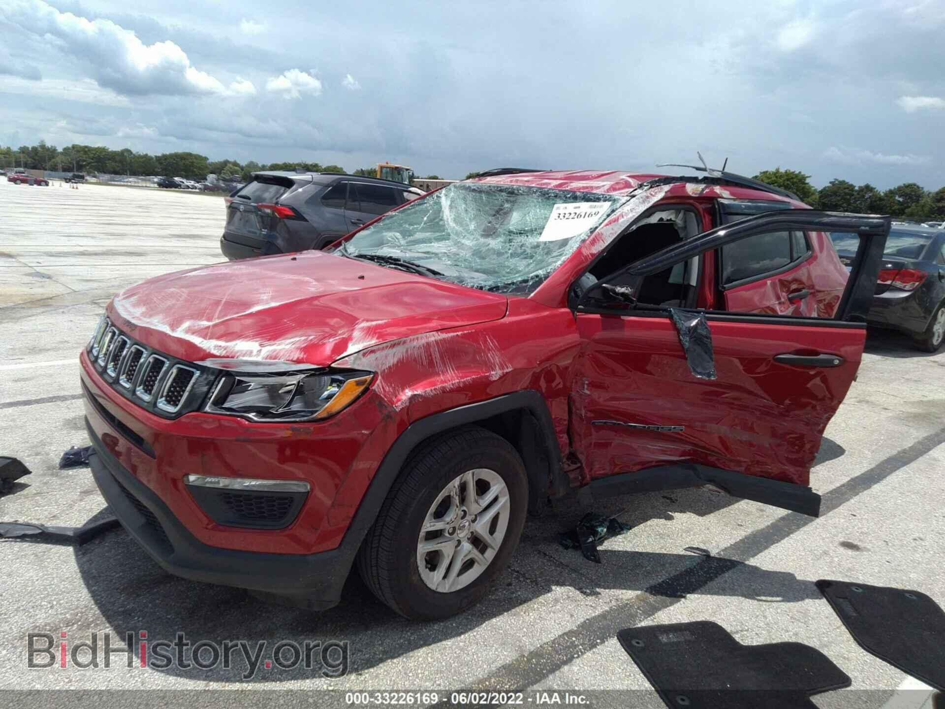 2018 JEEP COMPASS - VIN: 3C4NJCAB1JT122679 - Фото 2